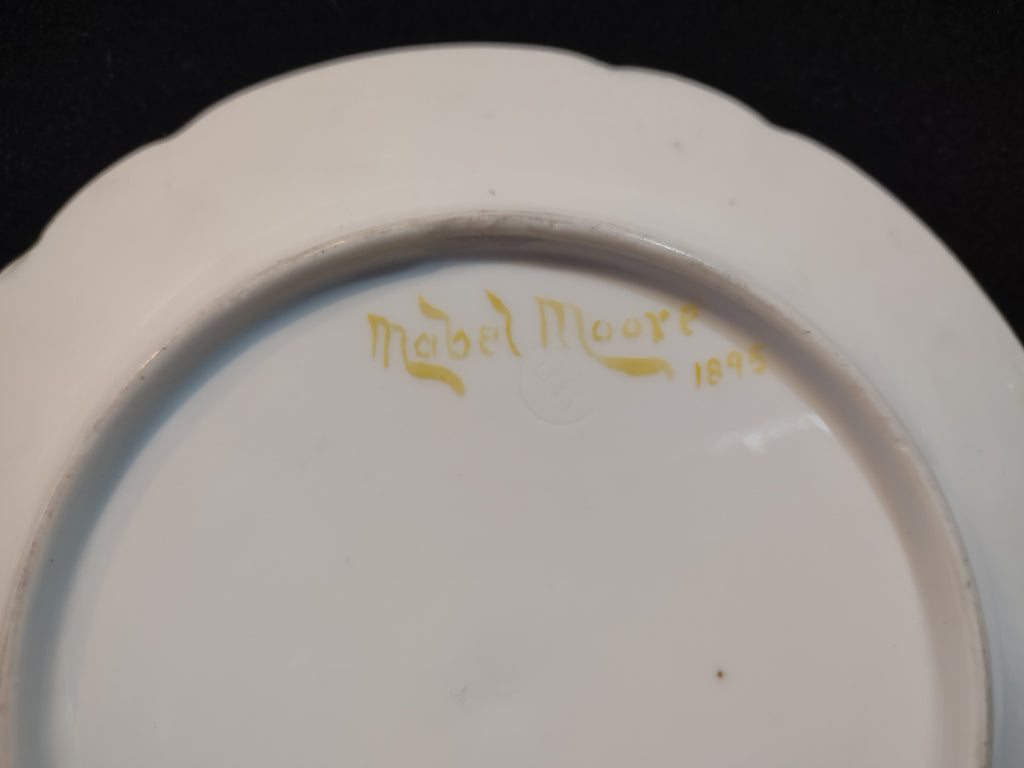Vintage China 6 " Plate x 2 Floral Pattern Scalloped Green Rim Edge (Lot 5352)