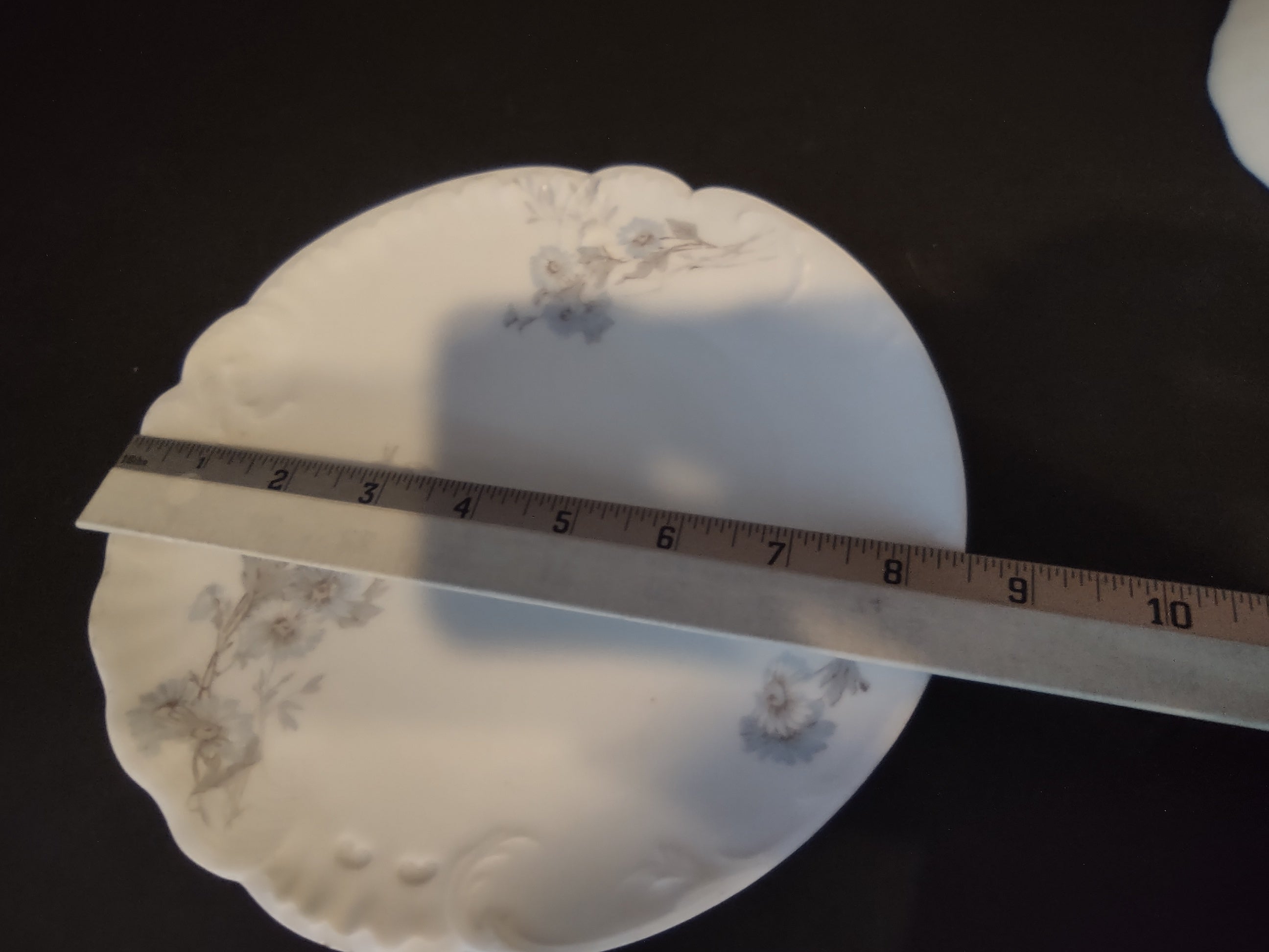 A L Limoges Set Luncheon & Dessert Plate Blue Daisy Flower (lot 1086)