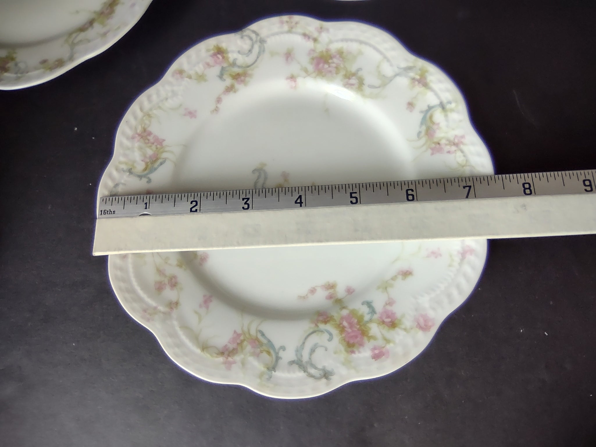 Haviland Limoges Luncheon Dessert Salad Bone Plate (lot 826)