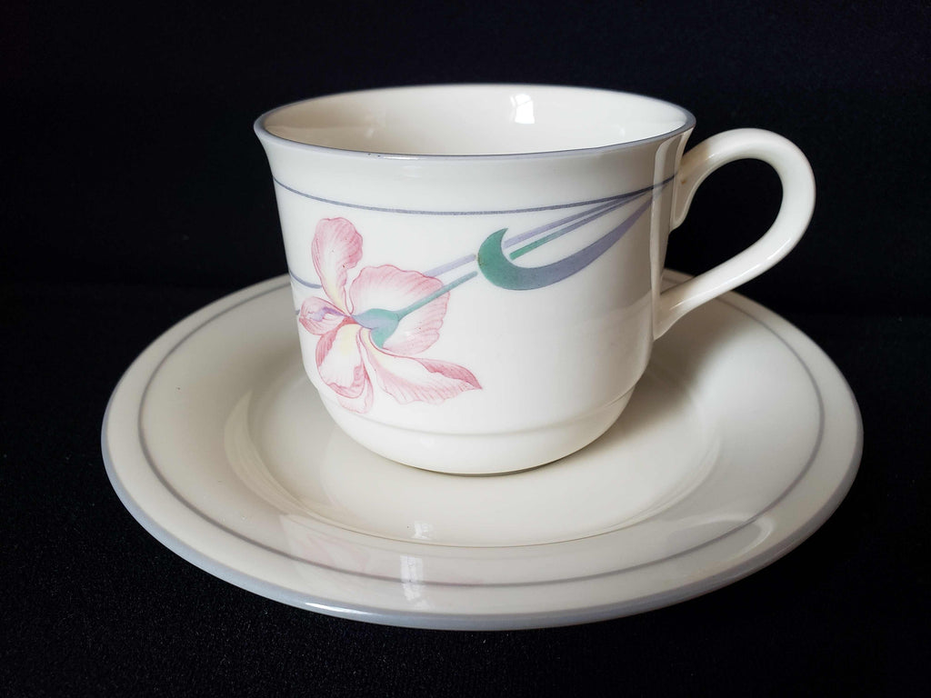 Vintage Lenox Chinastone Iris on Grey Tea Cup with Saucer (lot 1938)