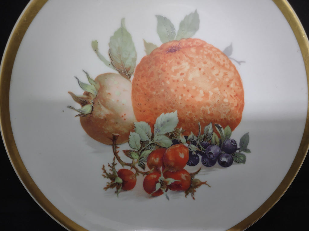 Collectible Plate Bavaria E&R Golden Crown Orchard Fake Orange Berry Fruit Design 7-3/4" # 128