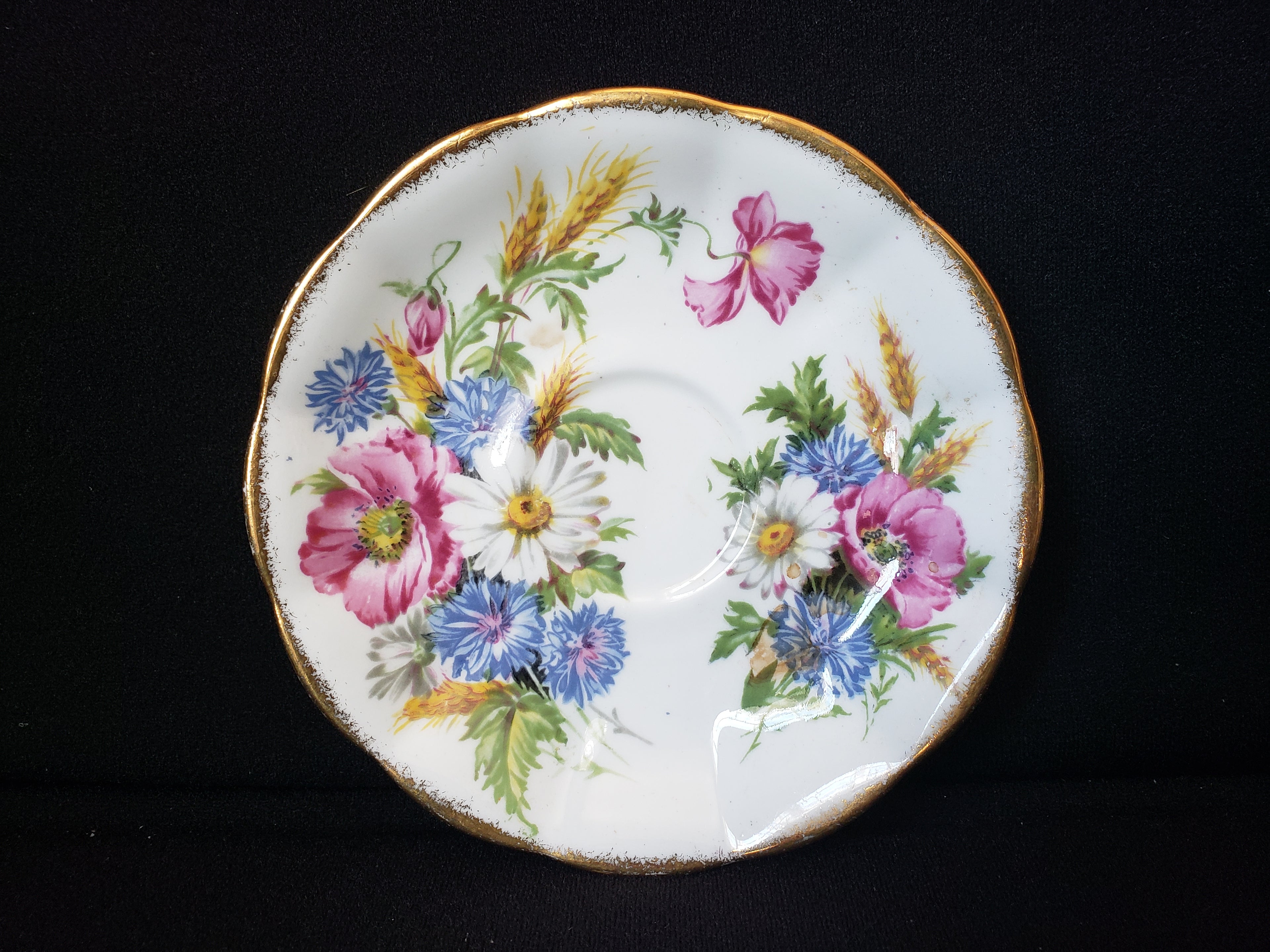 Vintage Royal Albert Harvest Bouquet Saucer ONLY (lot 2040)