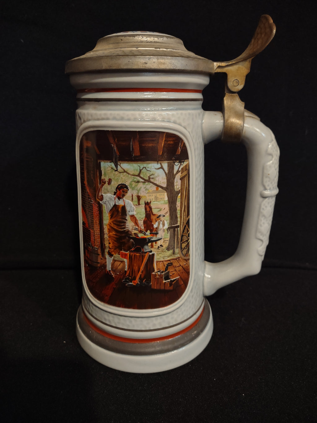 Set 2 Tankard Mug Stein Building of America Blacksmith Shipbuilder (lot 2538j)
