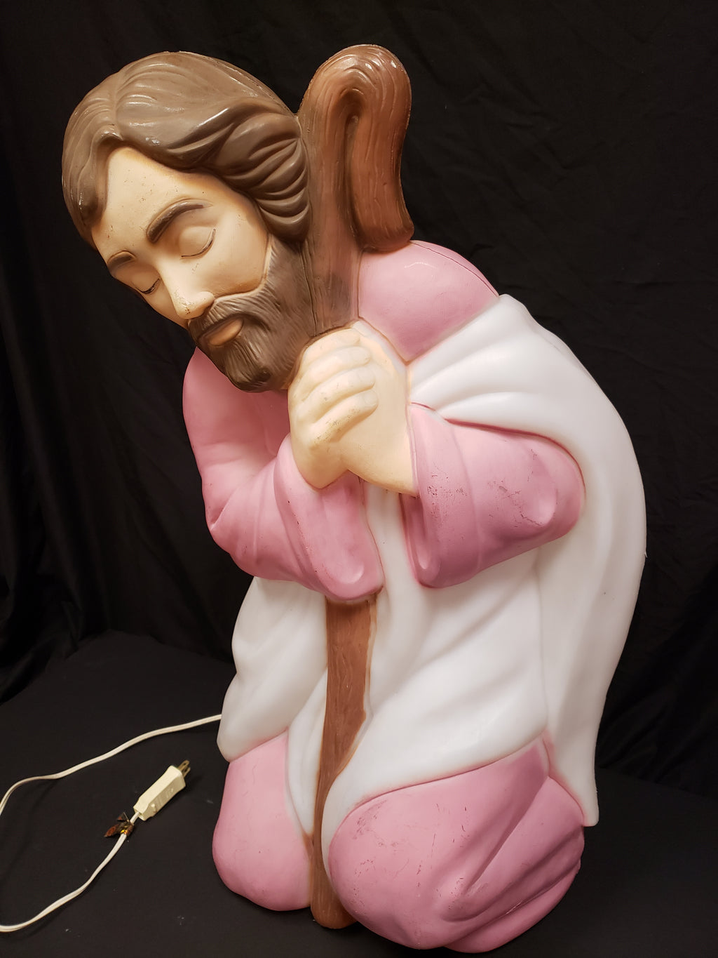 Vintage Christmas Blow Mold Nativity Joseph Pink Figurine (lot 2239)