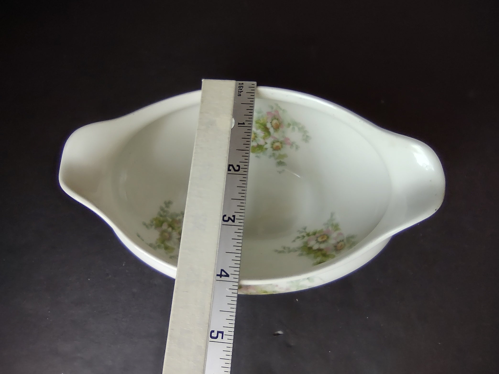 Haviland Limoges GDA Gravy Boat NO UNDERPLATE Pink Daisy Daisies (lot 877)
