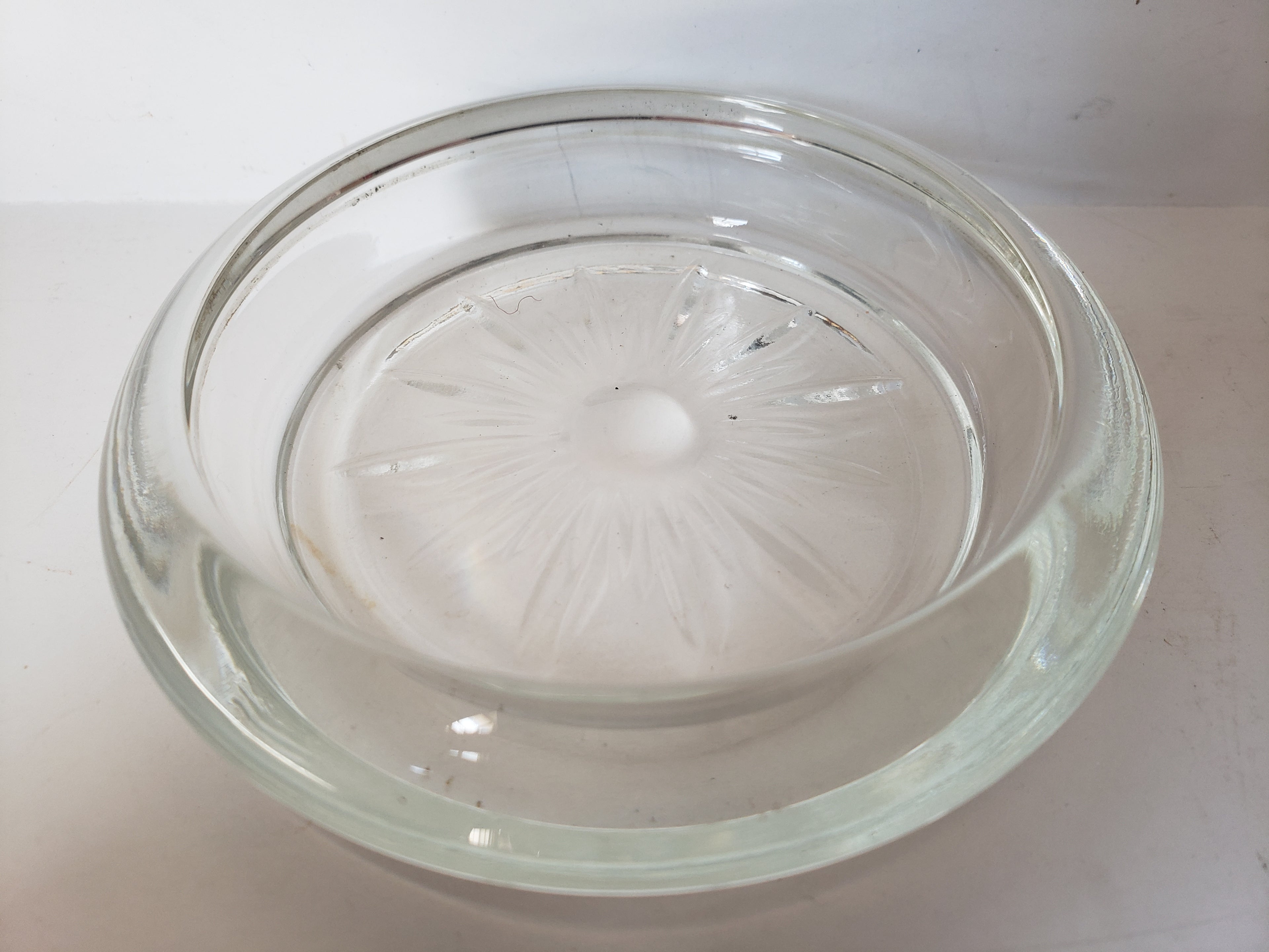 Vintage 4 x Glass Coasters (lot 2211)