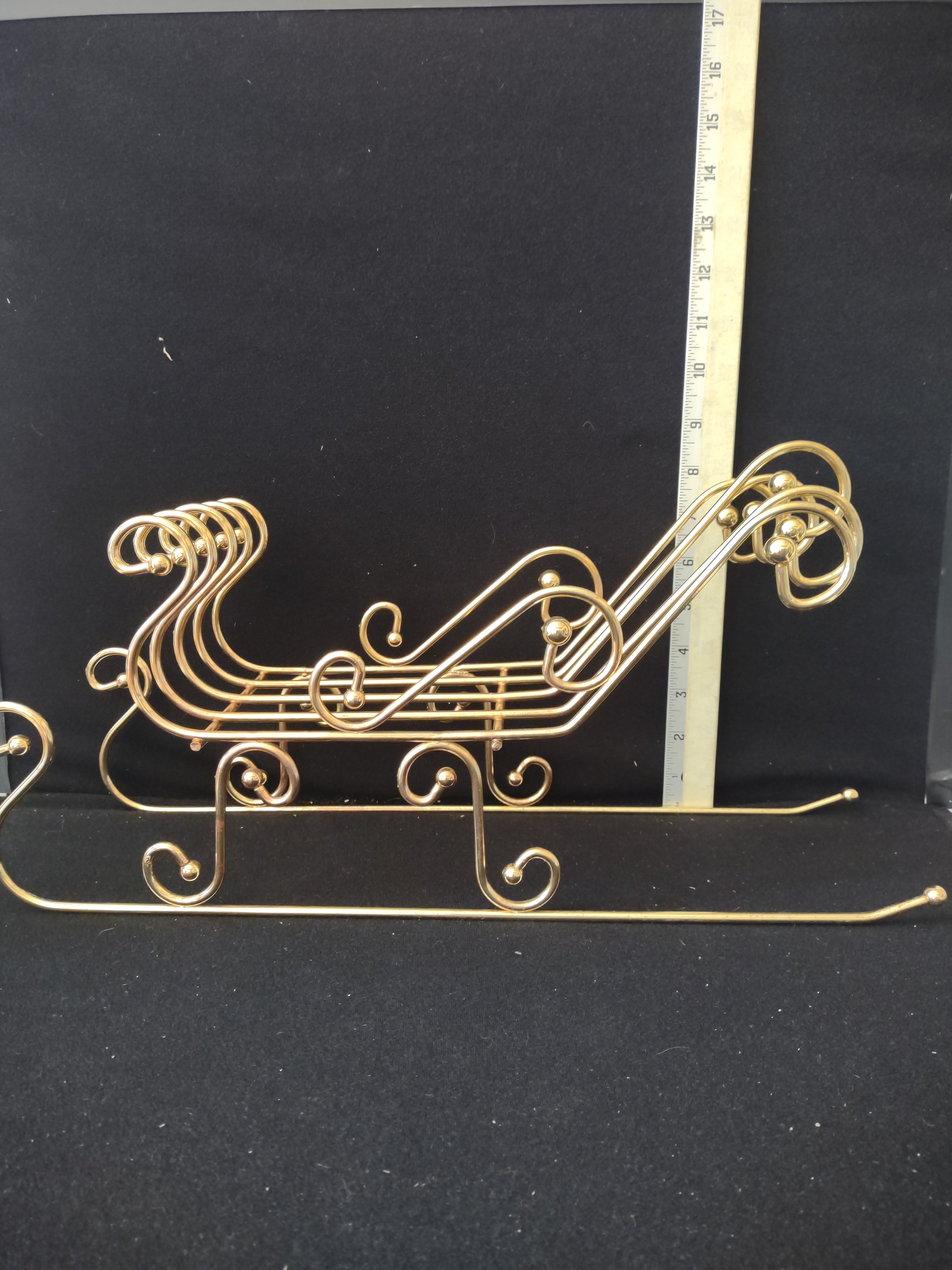 Vintage Home Interiors Homco Christmas Brass Plated Santa Sleigh (Lot 3839)