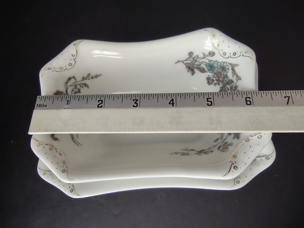 Depose Haviland Limoges Blue Flower Gravy Bowl Plate Attached (lot 963)