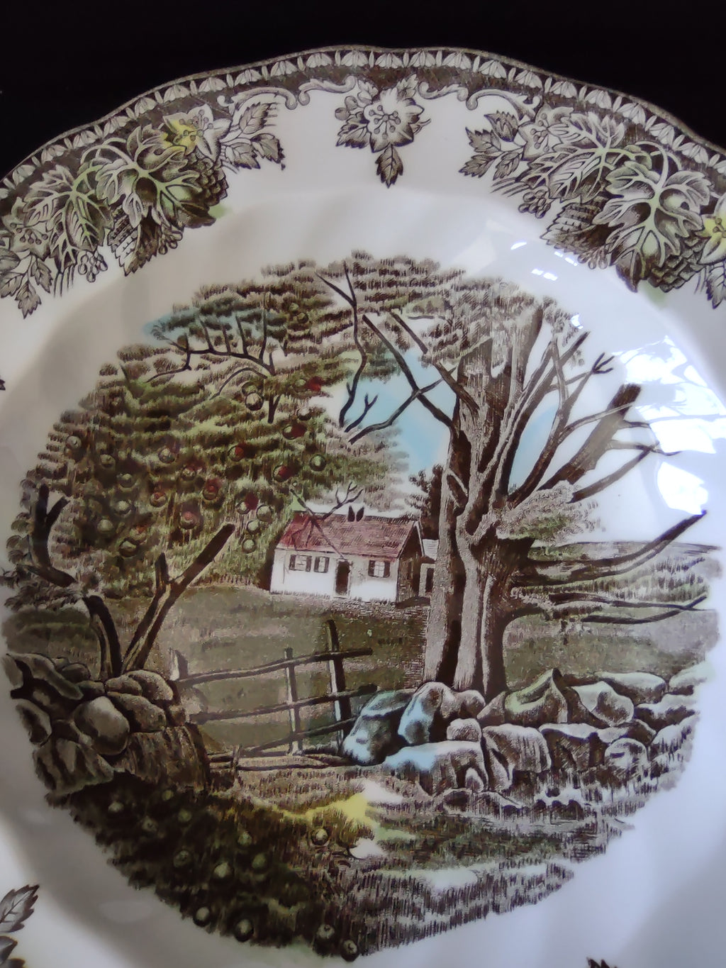 Vintage Johnson Bros Rim Soup Bowl Ironstone The Friendly Village x 6 (Lot 5532)