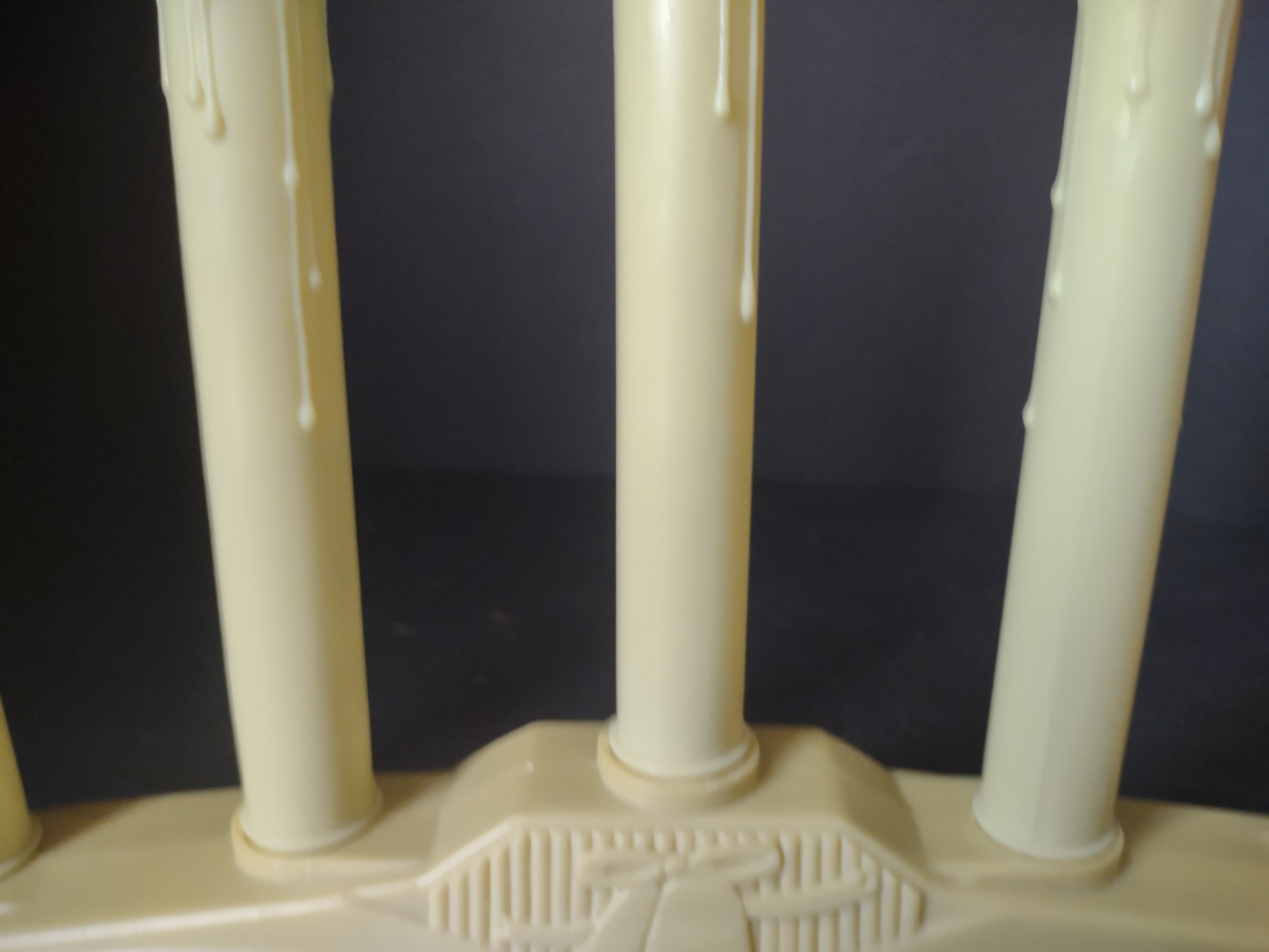 2 x Christmas Window 5 Candle Drip Orange Lights Bell Candelabra (lot 2302)