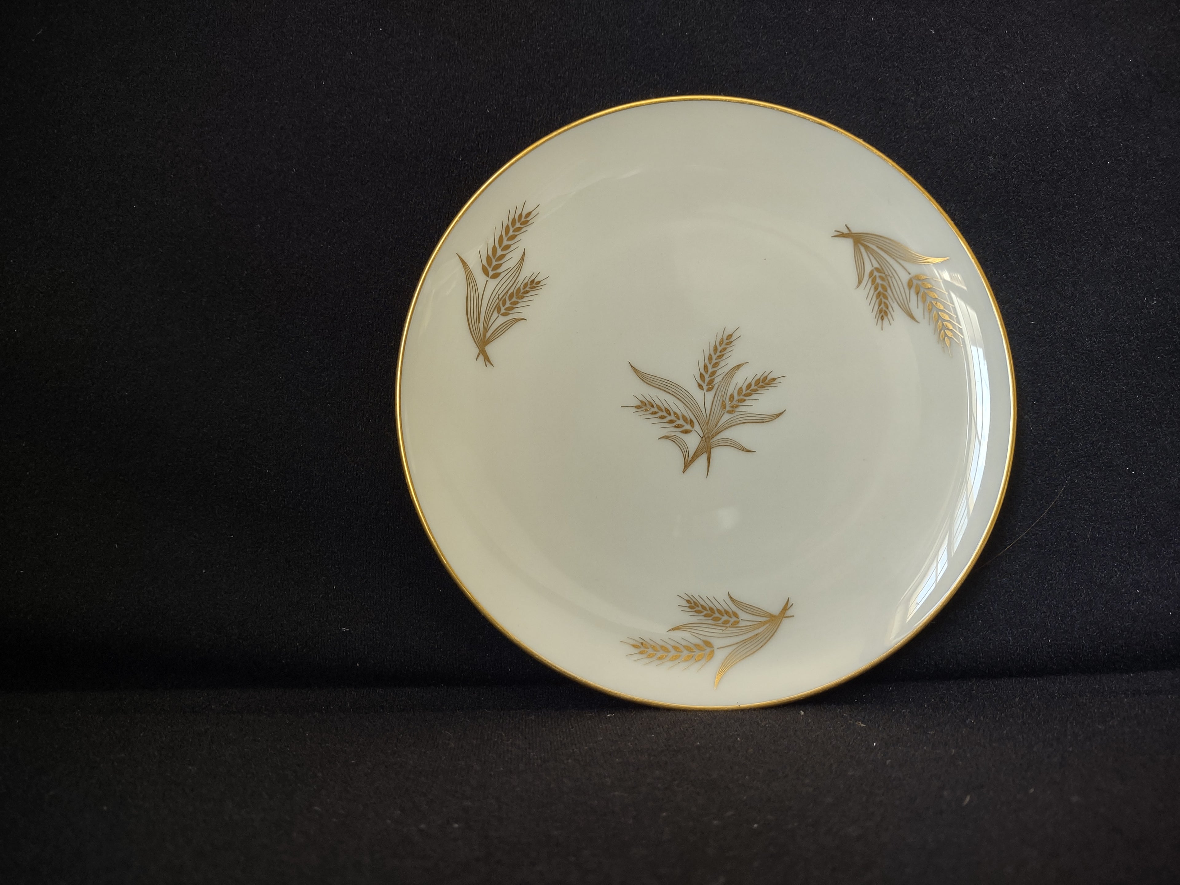 Vintage Lenox Harvest R-441 Dessert Plate 7" (lot 1888)