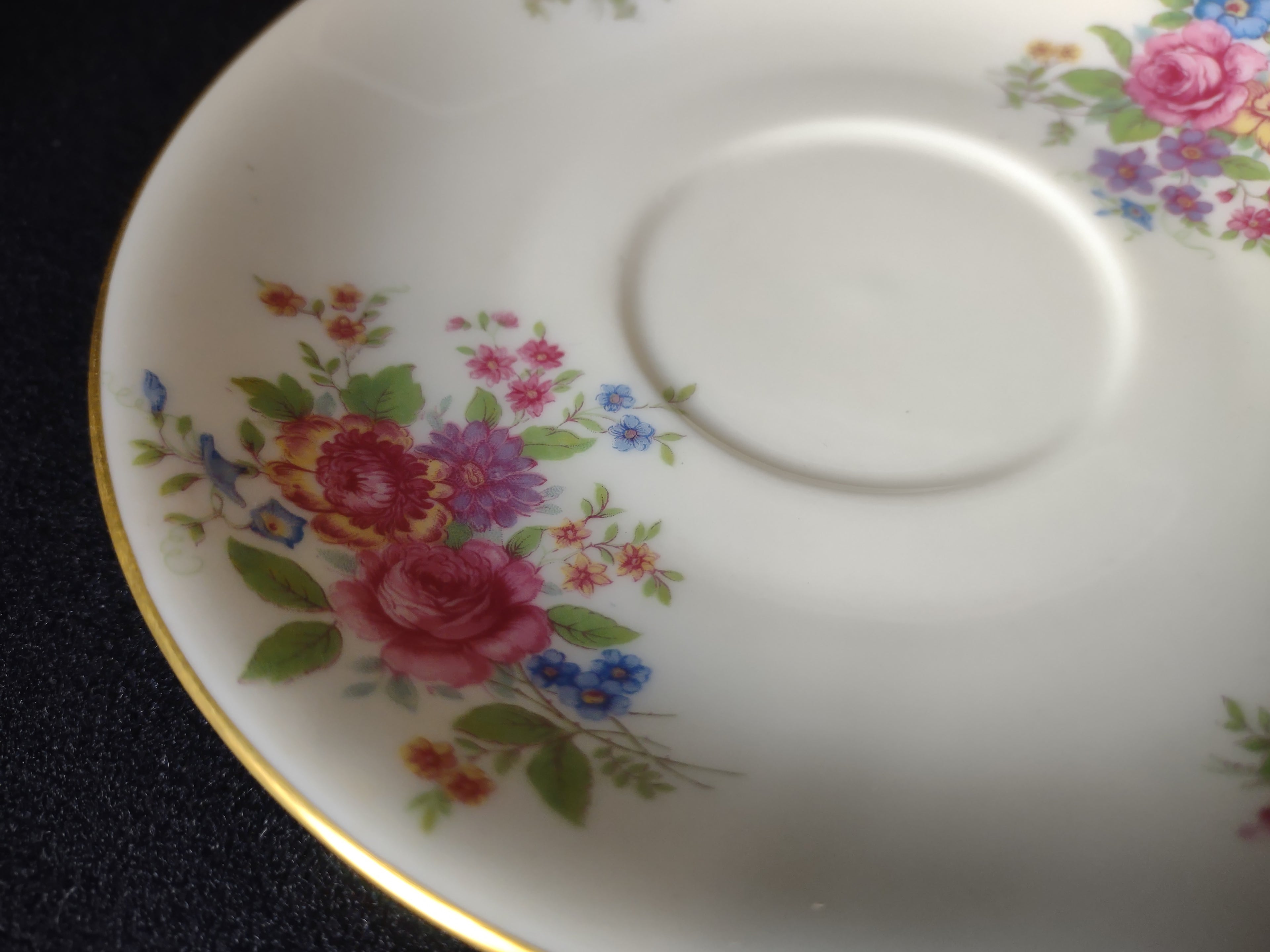 Vintage Lenox L-347 Saucer ONLY Gold Trim Roses (lot 1816)