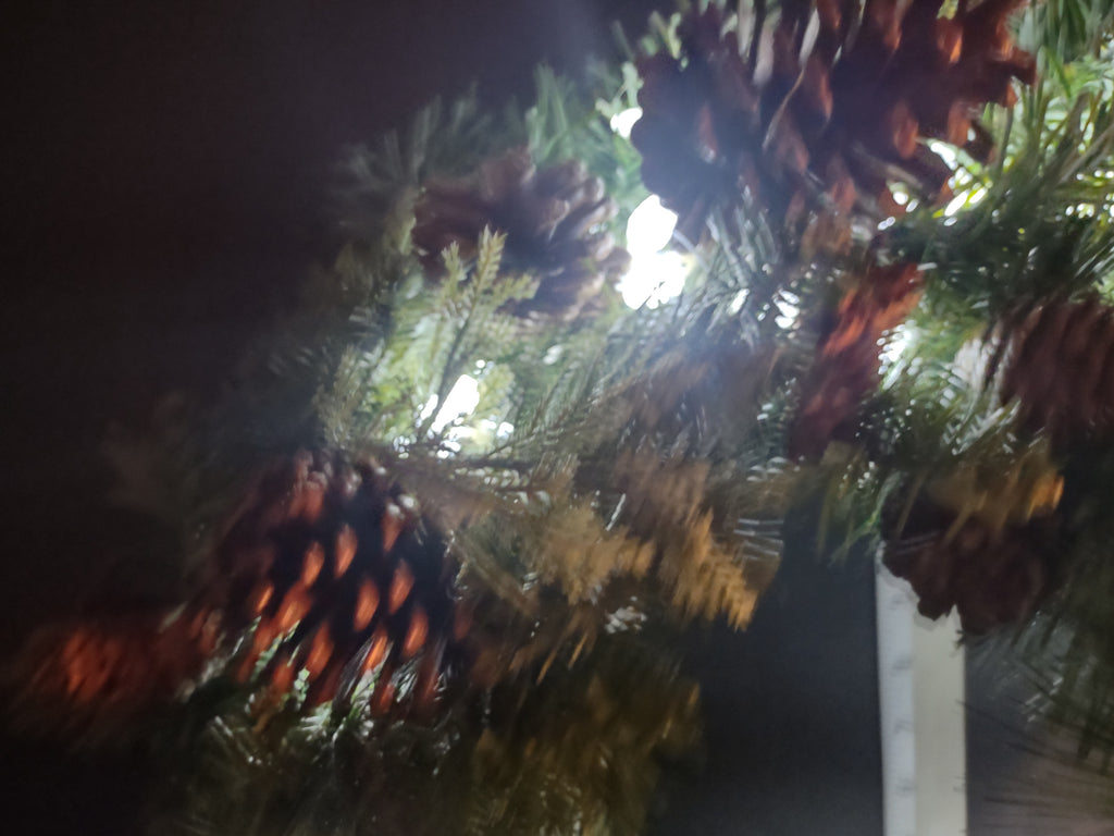 Vintage Artificial Christmas Wreath 18" Light Up Plug-in (lot 1180)