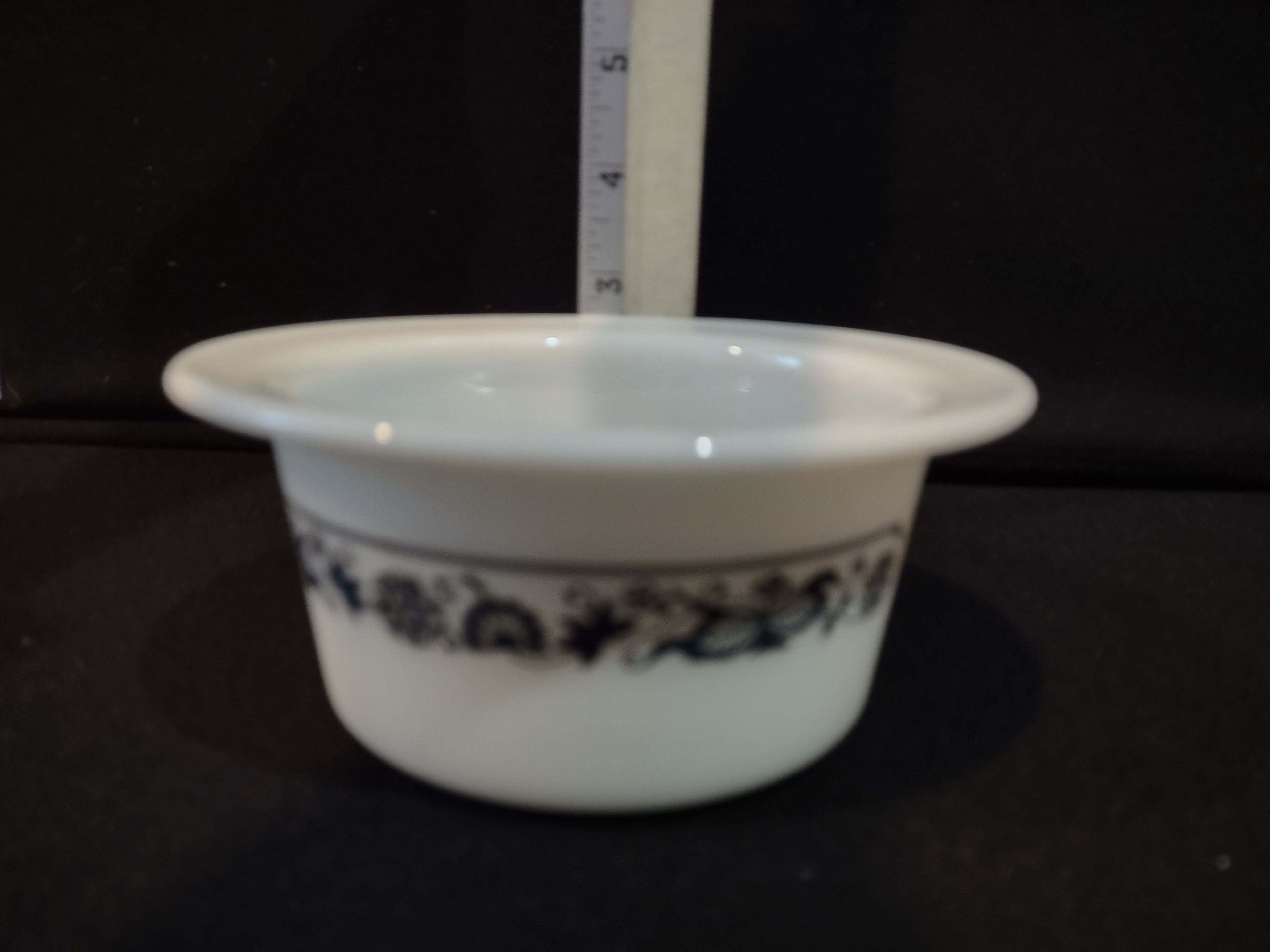 Vintage Pyrex USA Old Town Blue Onion Butter Tub (lot 5391)