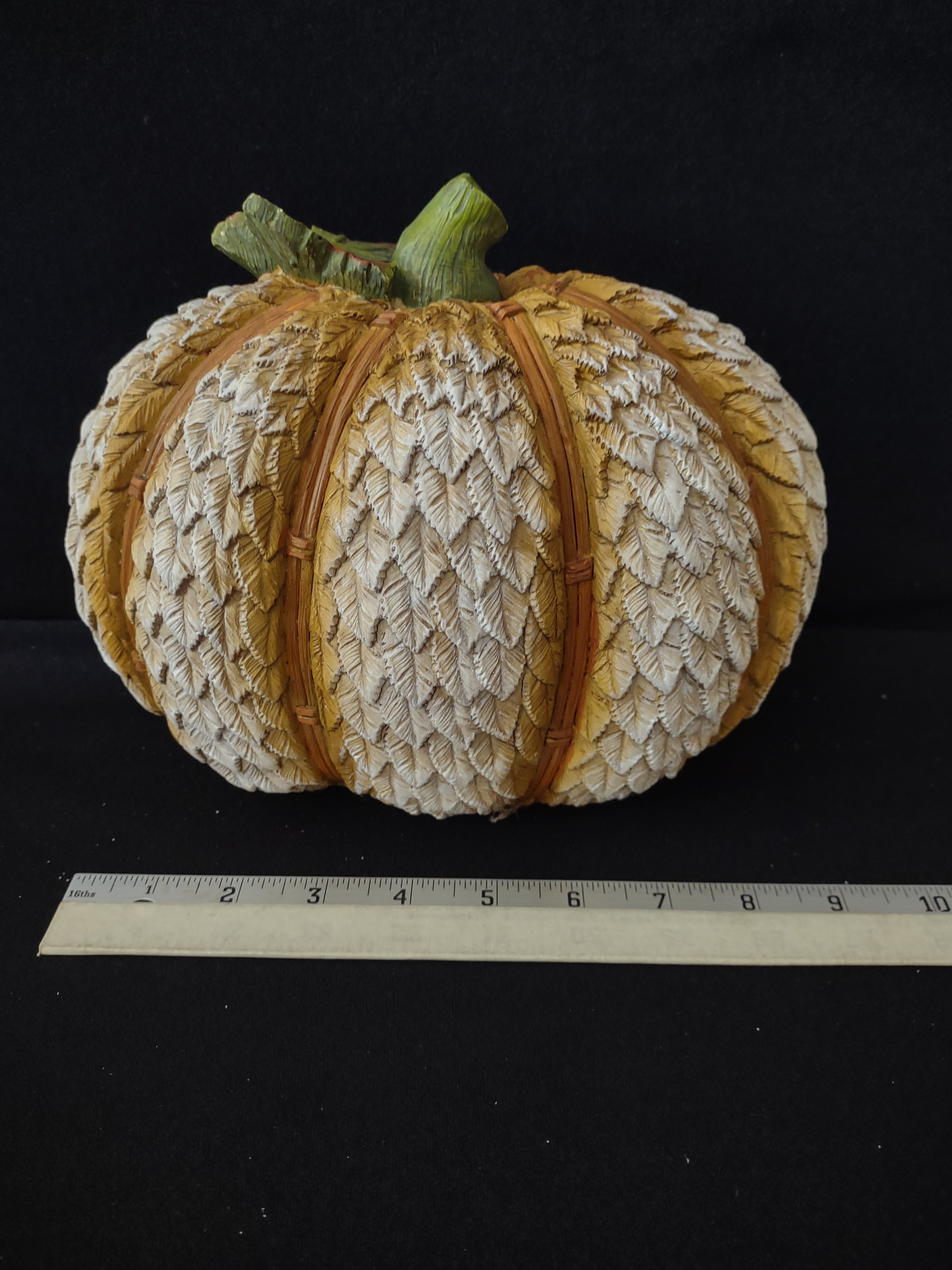 Thanksgiving/Halloween/Harvest Polyresin Pumpkins X 3 (Lot 3125)