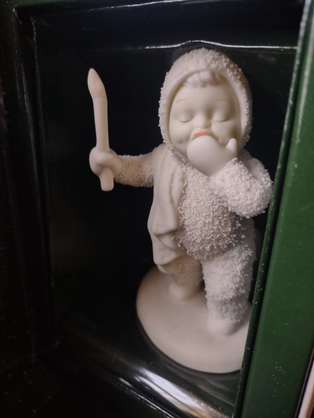 Vintage Christmas Snowbabies Winter Tales "I am so sleepy" (lot 1445)