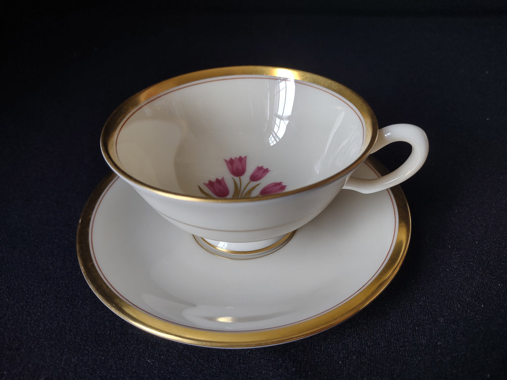 Vintage Lenox Bradford Tulips Gold Trim Tea Cup with Saucer (lot 1827)