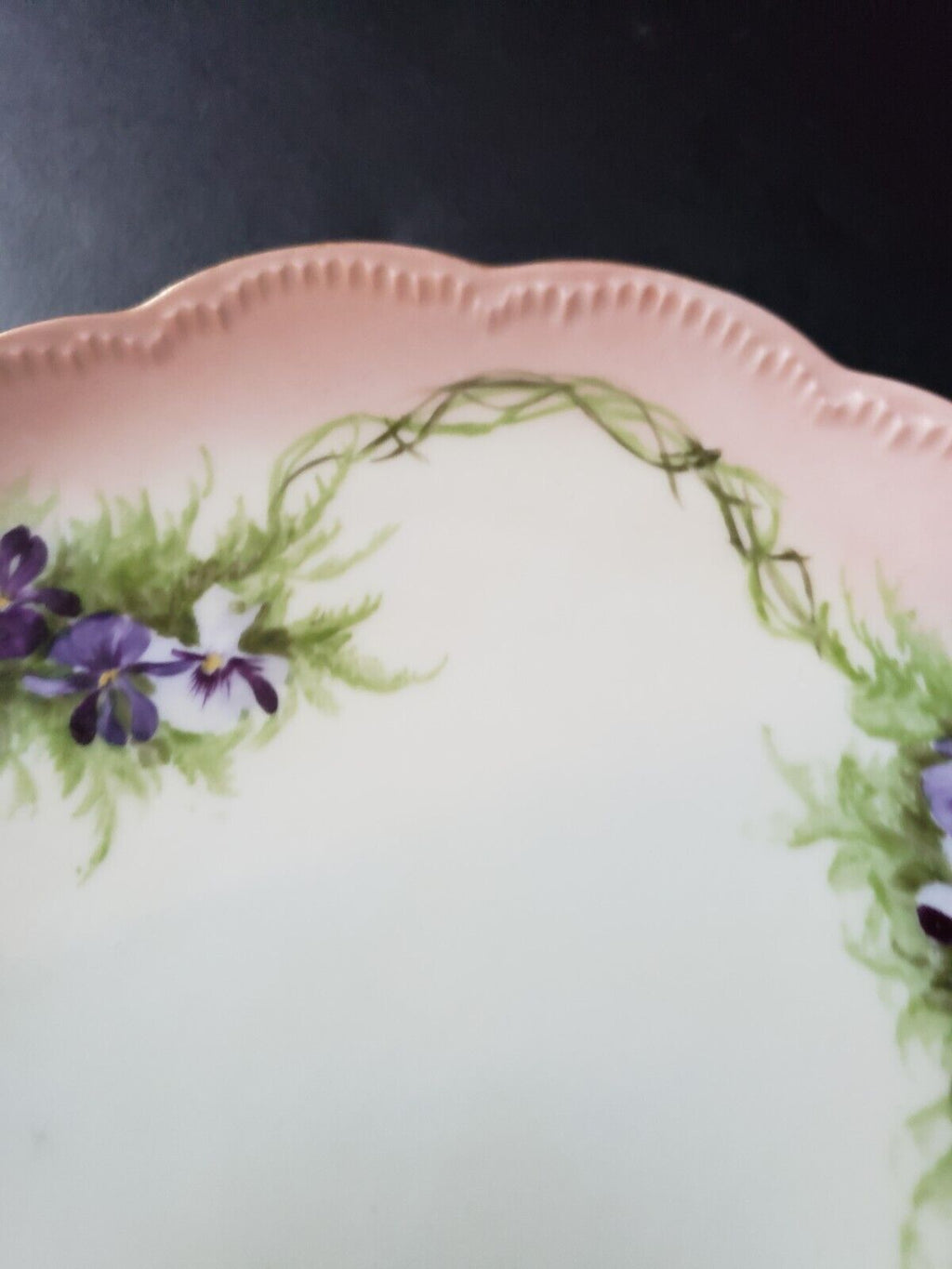 Haviland Limoges Raised Edge Pansy Trim Pink Dessert Plate (lot 648)