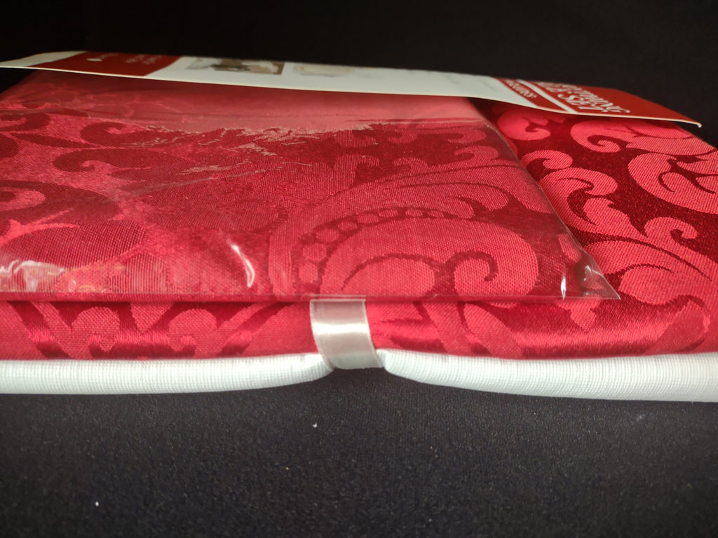 Red Table Round 70" Tablecloth Vinyl Table Pad 6 Coordinating Napkins lot 1744