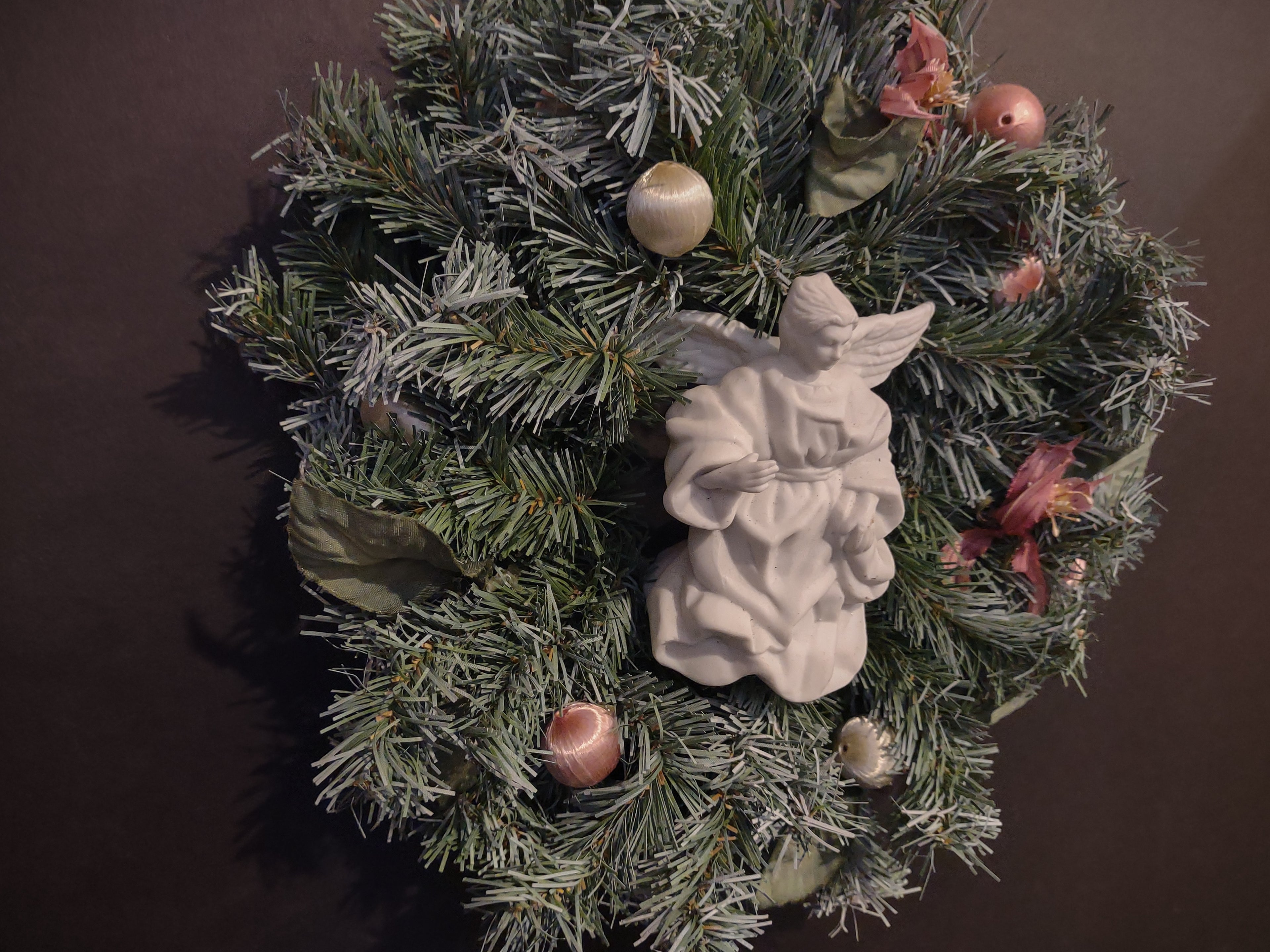 Christmas Artificial Small Tree 20" and Wreath 9" Victorian Pink Decor (lot 1242