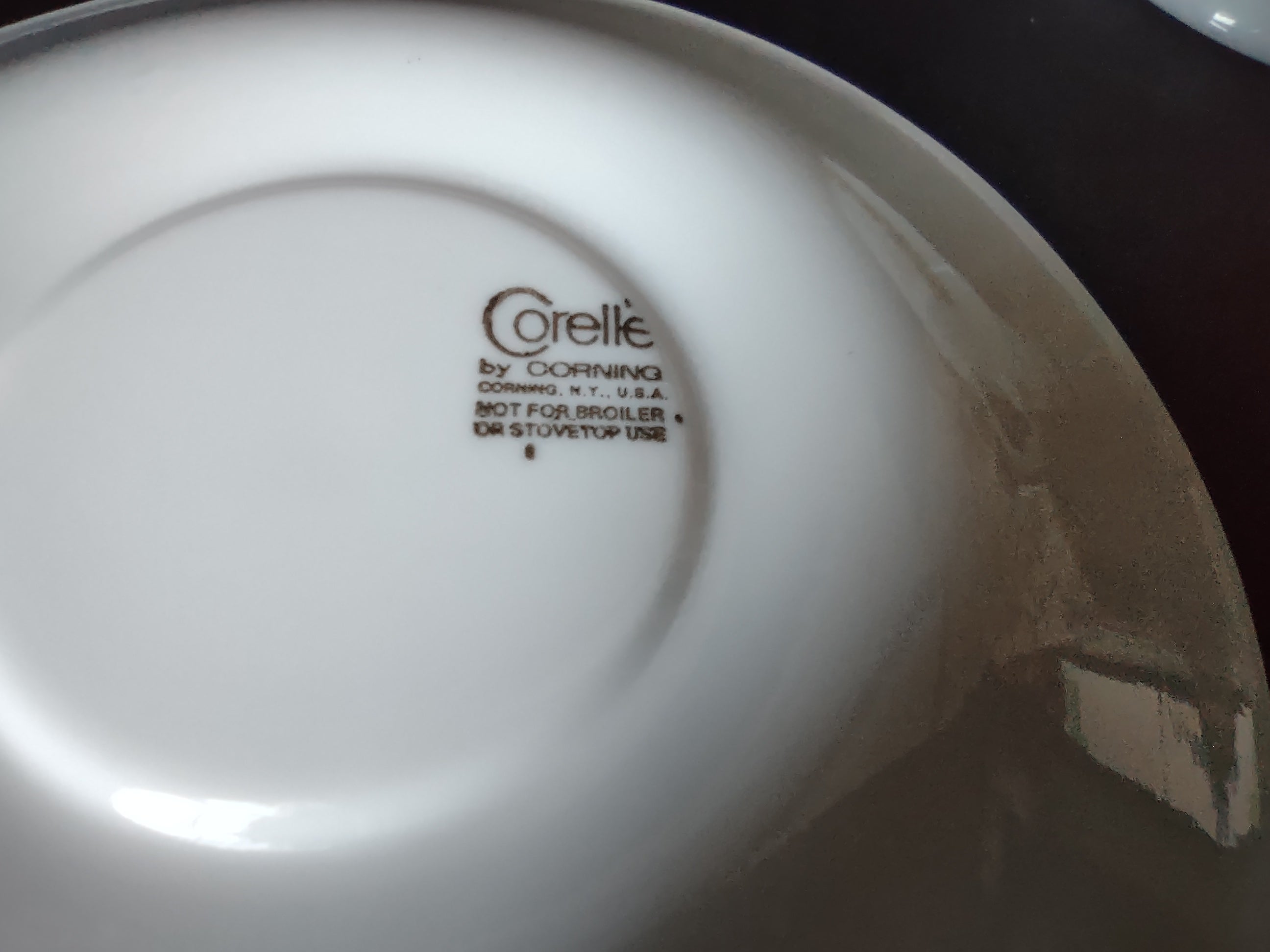 Corelle 8 x Teacup Saucer Golden Butterfly (lot 1207)