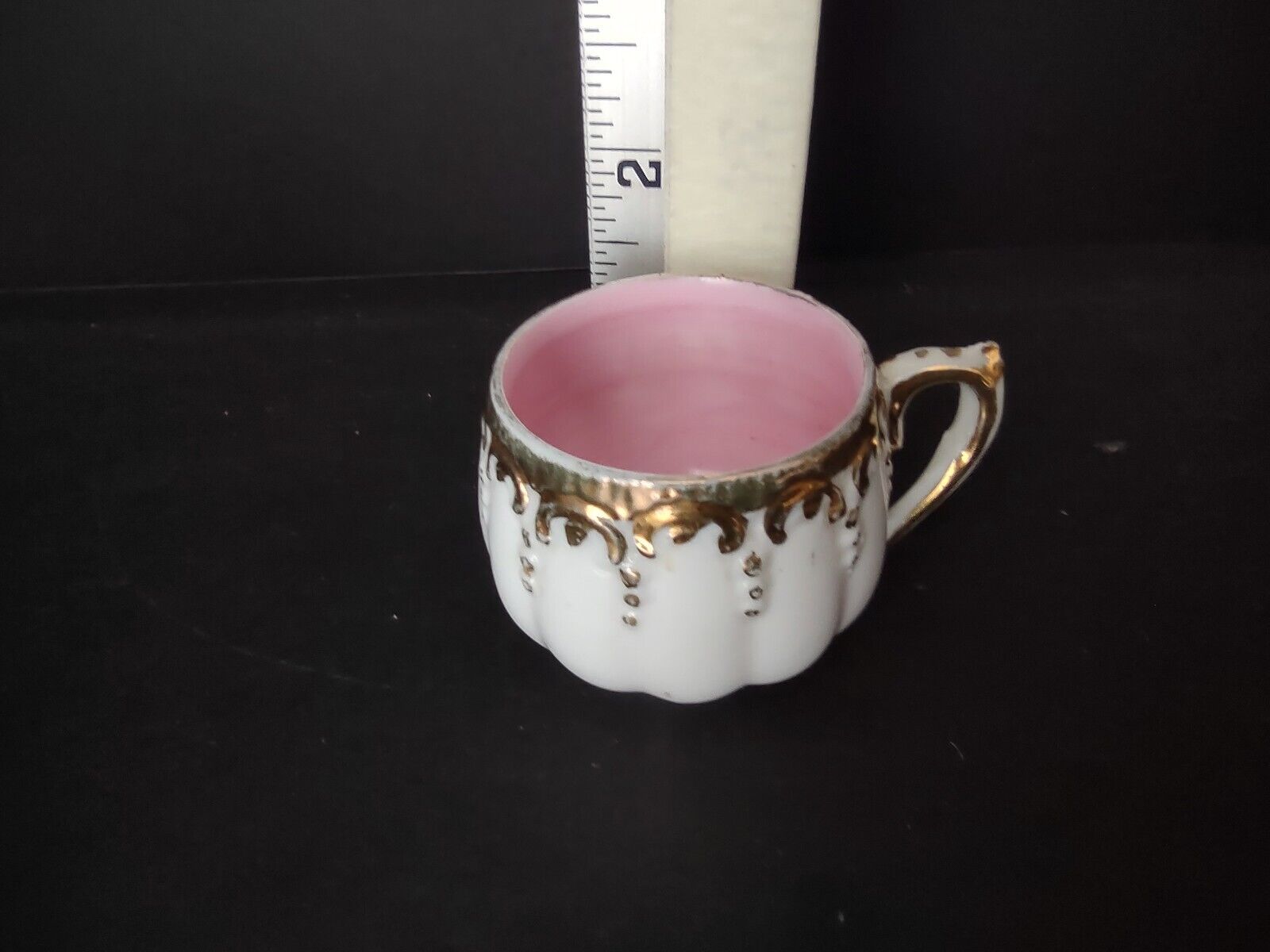3 x Vintage Demitasse Cup Pink Blue Gold Scroll Trim (lot 518)