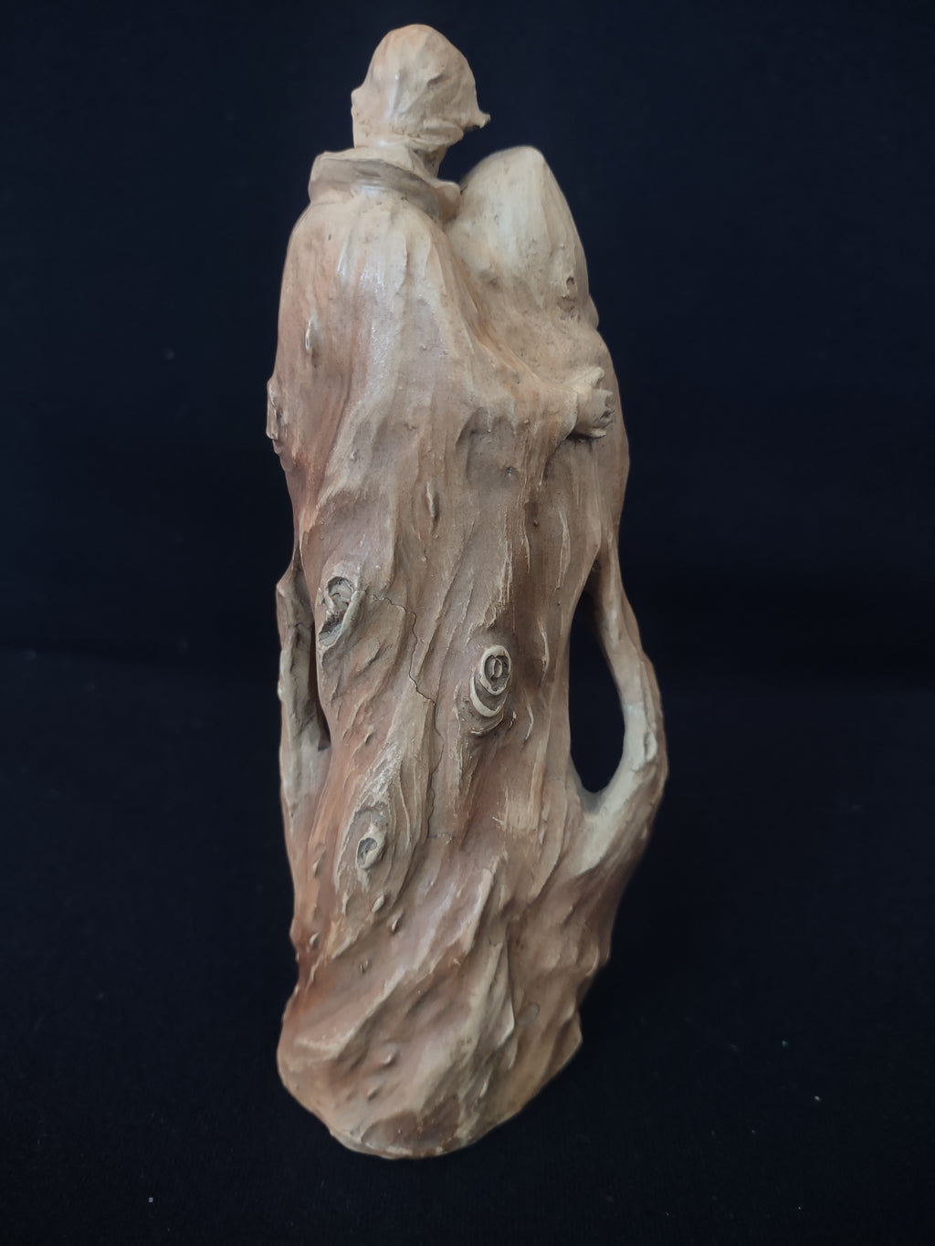 Vintage Christmas Small Nativity Wood Look Carving Mary Joseph Baby (Lot 4555)