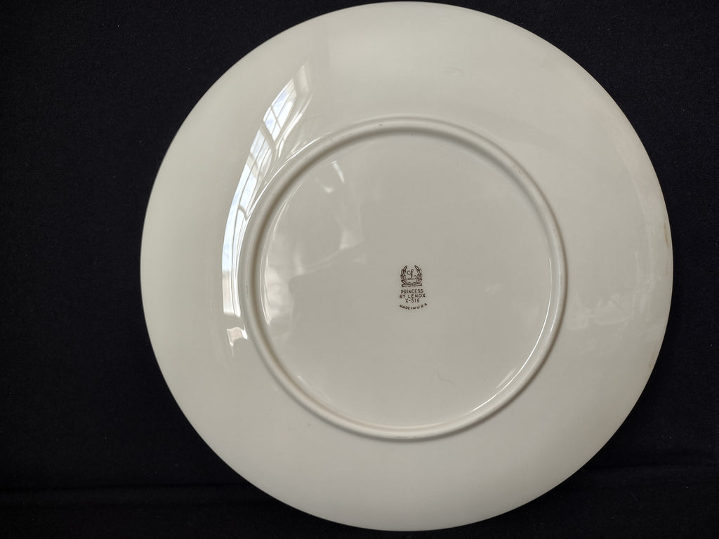 Vintage Lenox Princess X-516 Gold Trim Dinner Plate 10-1/2" (lot 1906)