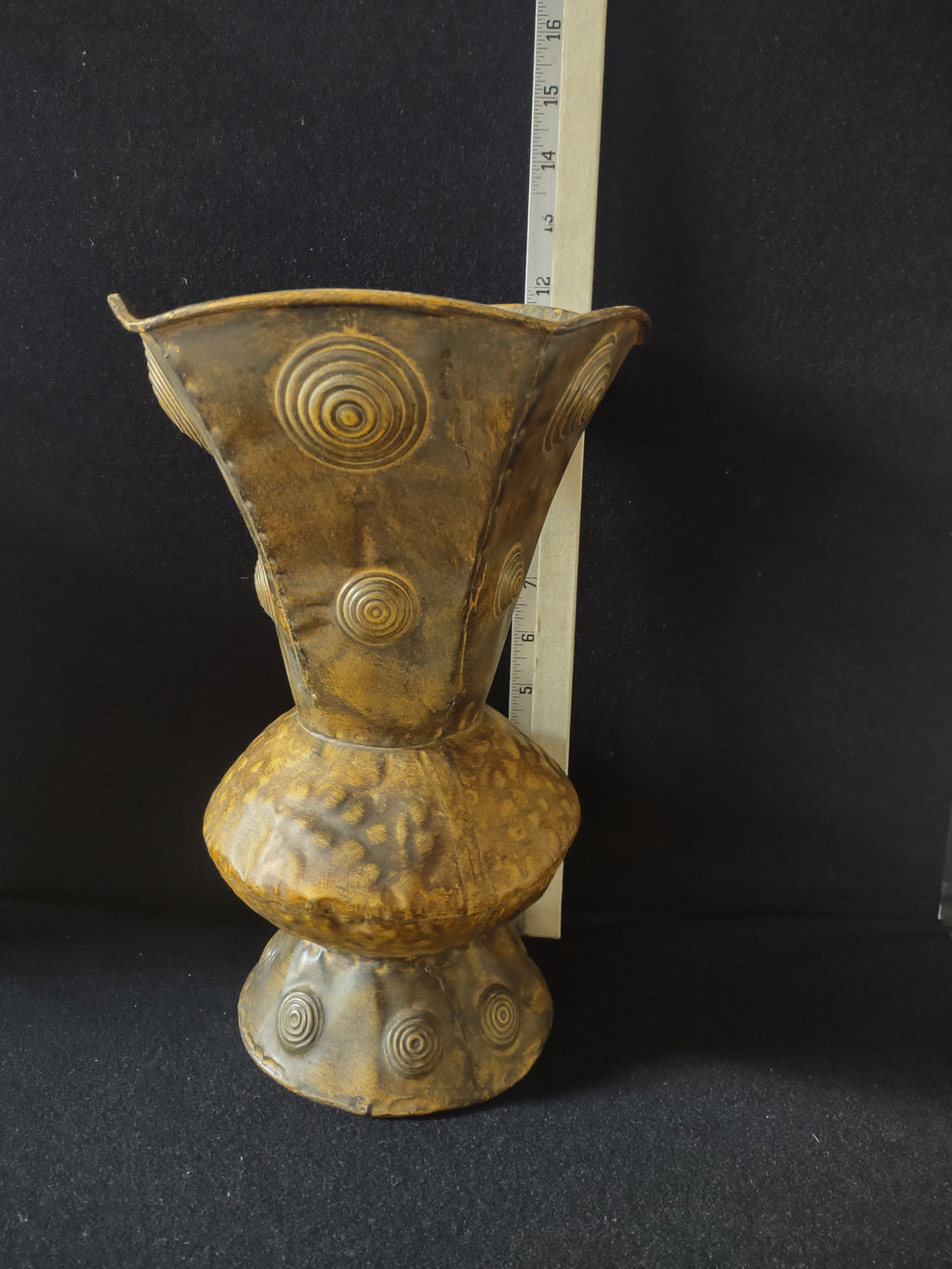 Primitive Rustic Decorative Metal Vase Embossed Circles Brown (Lot 4611)