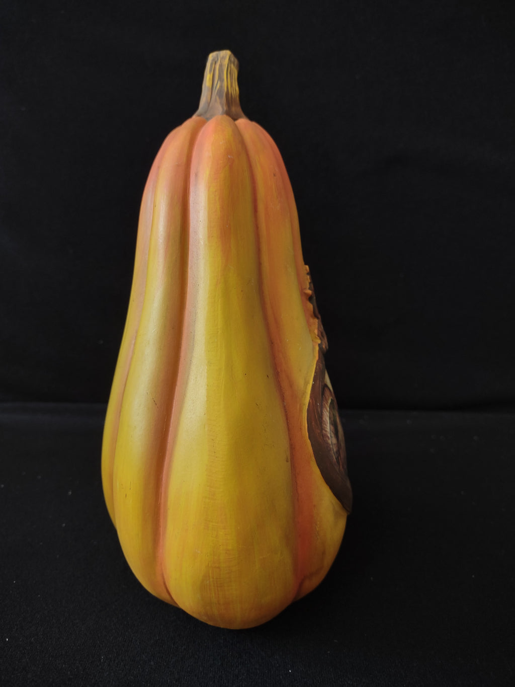 Thanksgiving/Fall Polyresin Happy Fall Pumpkin (Lot 3127)