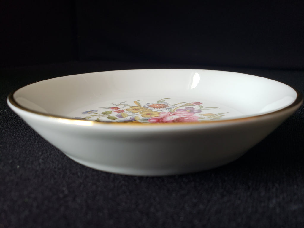 Vintage Royal Worcester Bournemouth Avon 1982 Small Dish 4-1/2" (lot 2066)