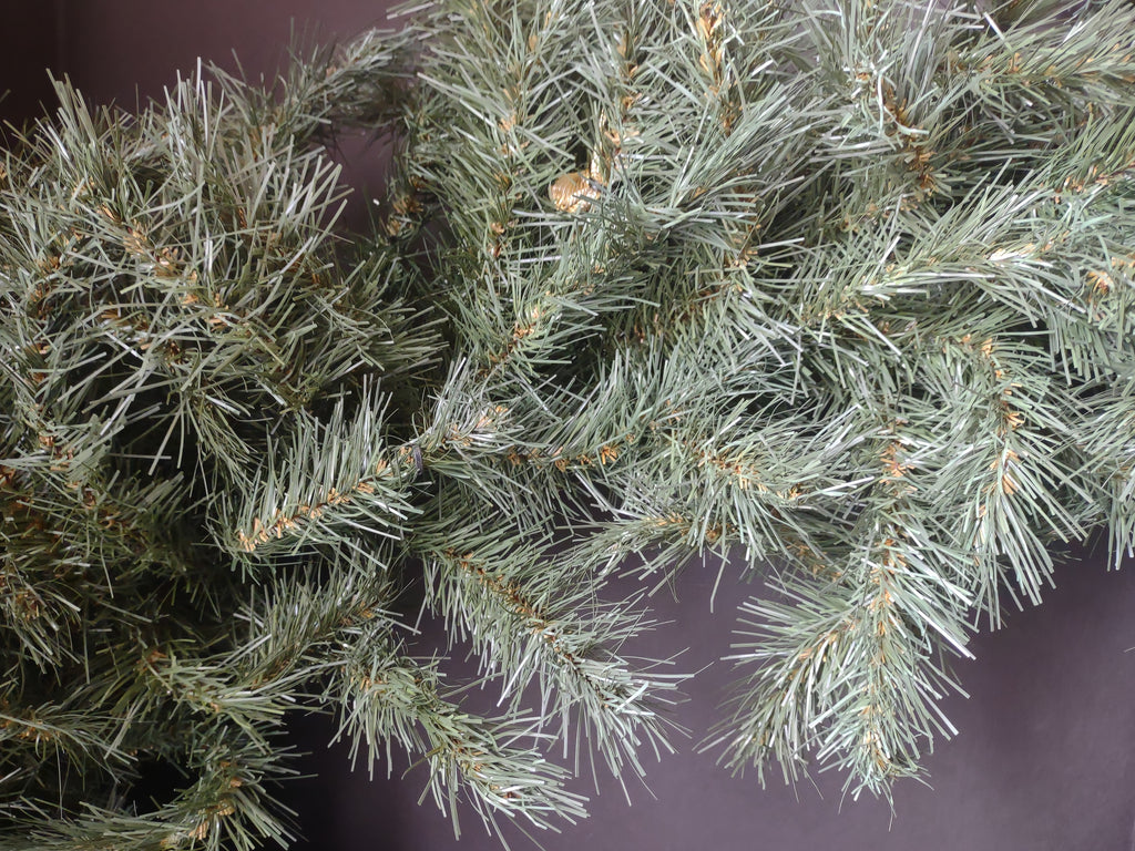 Artificial Christmas Wreath 36" (lot 1761)