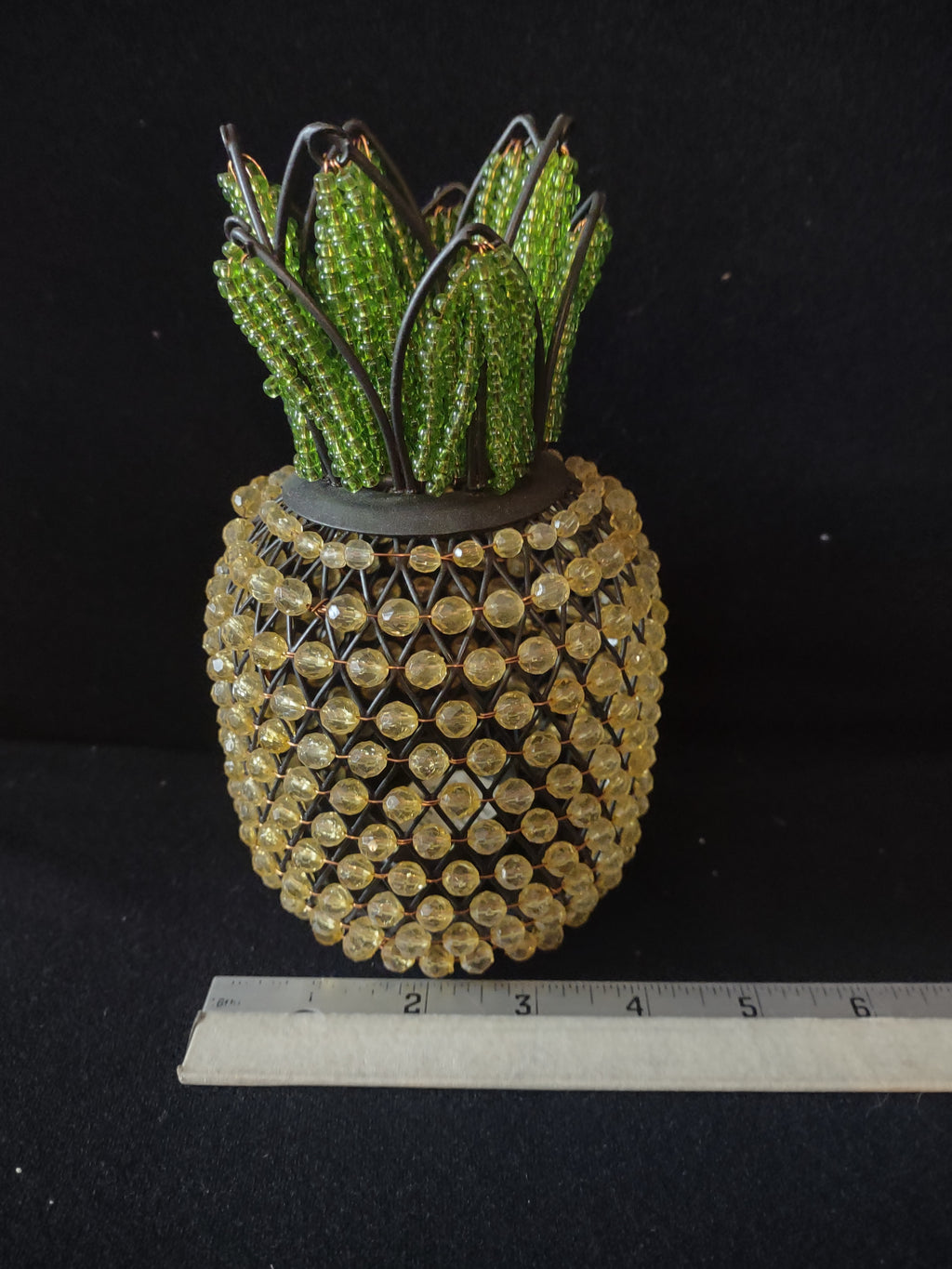Beaded Pineapple Tea Light Holders Set Of 2 Candle NOT Included (Lot 4573)