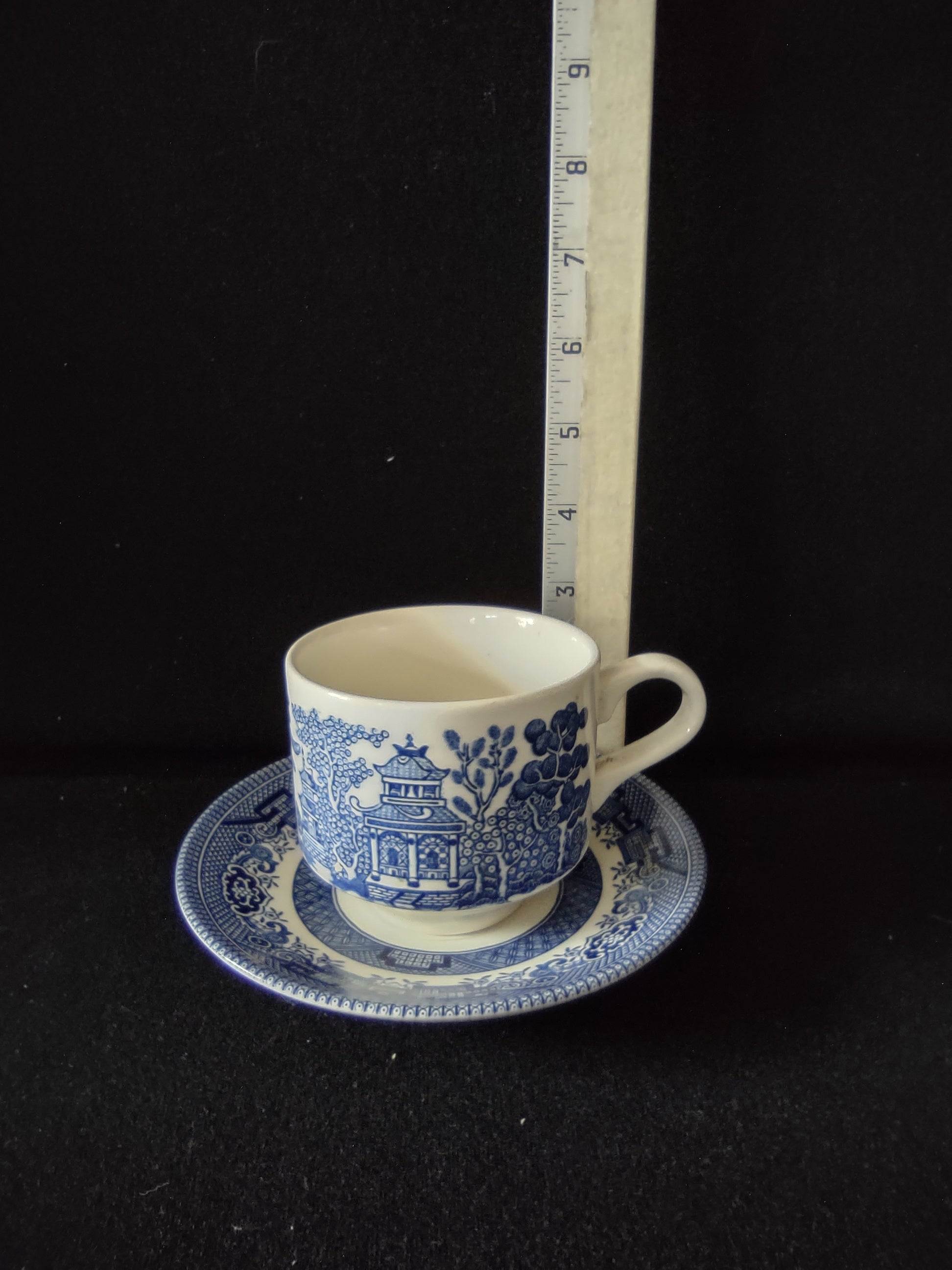 Vintage Churchill Teacup Saucer Ironstone Blue Willow Set Of 2 (Lot 5584)