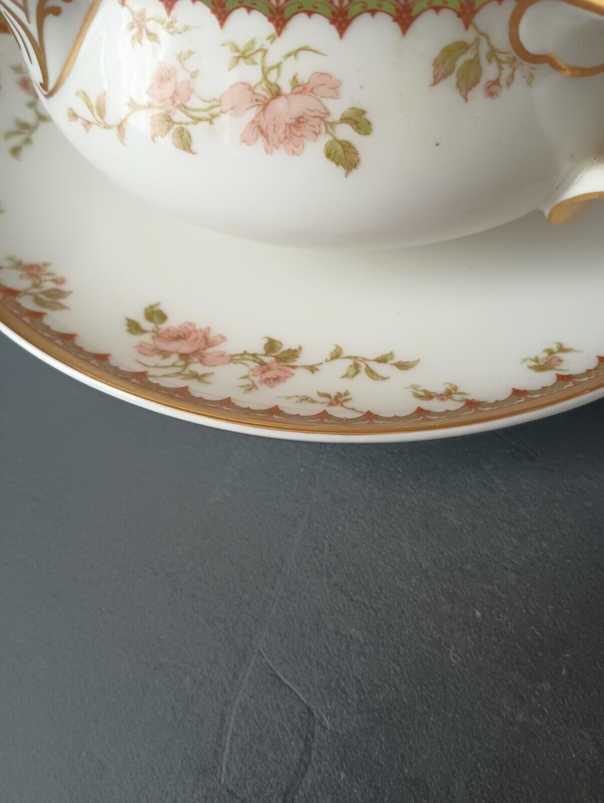 Haviland France Limoges Thanksgiving Round Gravy Boat Plate Attached (lot 380)