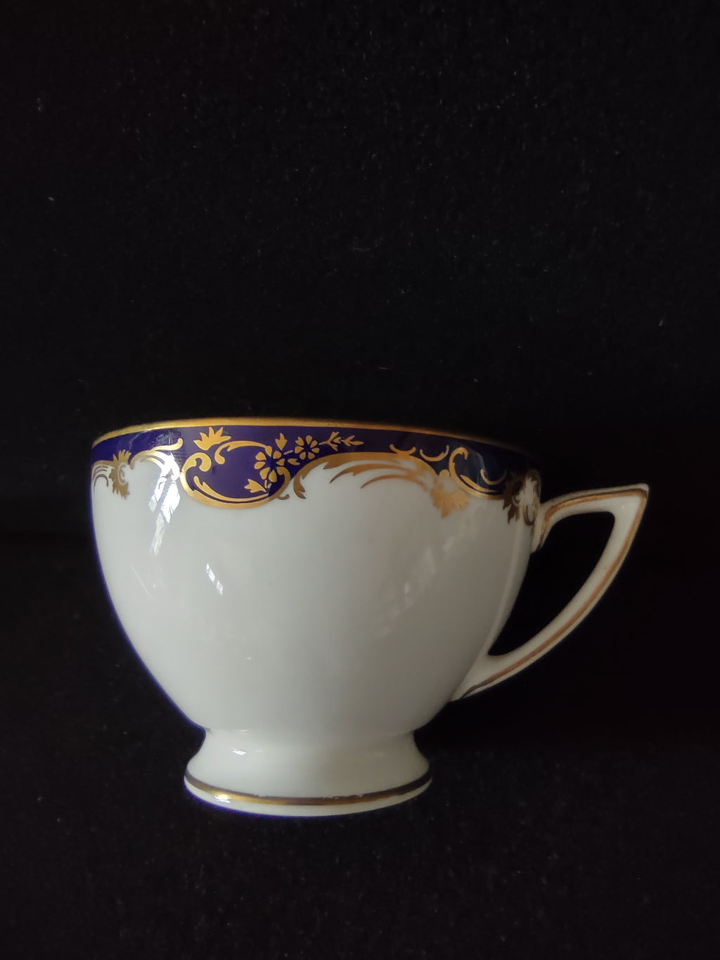 Vintage Minton Versailles Tea Cup Saucer Bone China Blue Gold (Lot 5468)