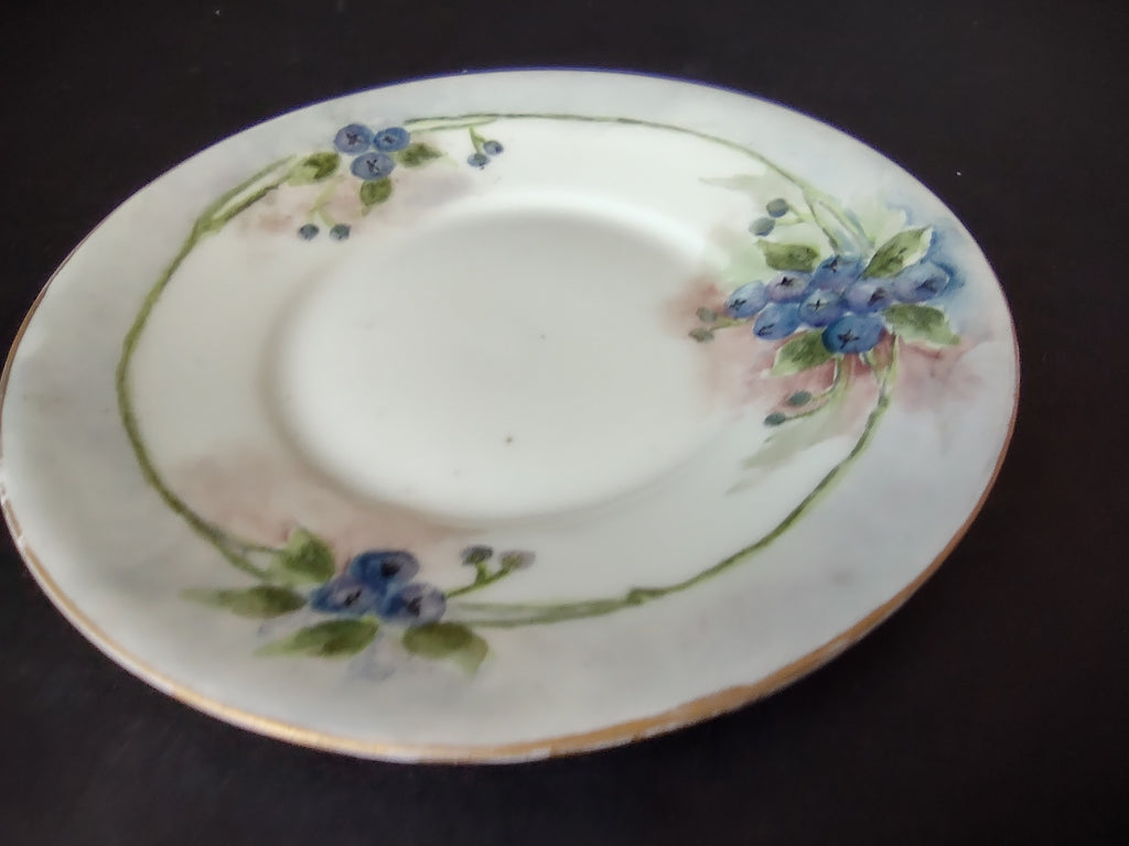 TV Limoges French Cottage Shabby Chic Small Plate 5-1/4" Blue Berries (lot 1121)