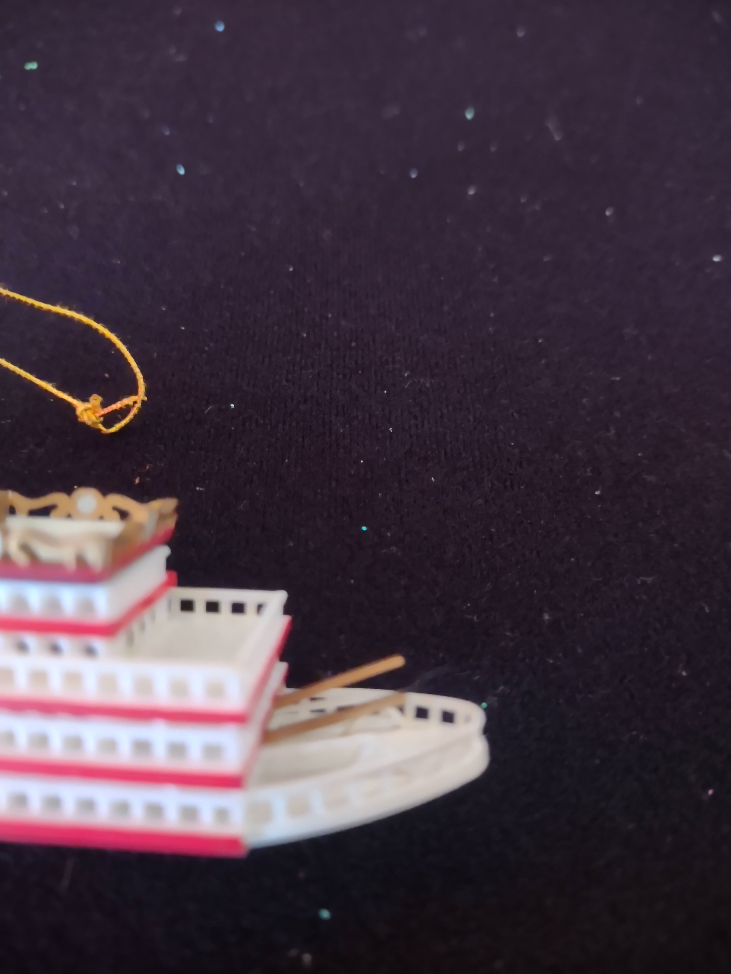 Vintage Christmas Santa Claus Riverboat Casino Ornament Enesco (Lot 4505)