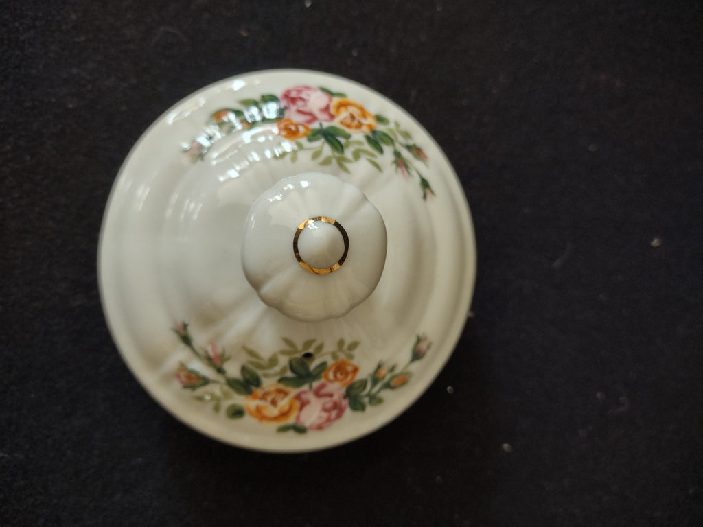 Vintage Robinson Design Group Floral Teapot Gold Trim Made In Japan (Lot 3783)