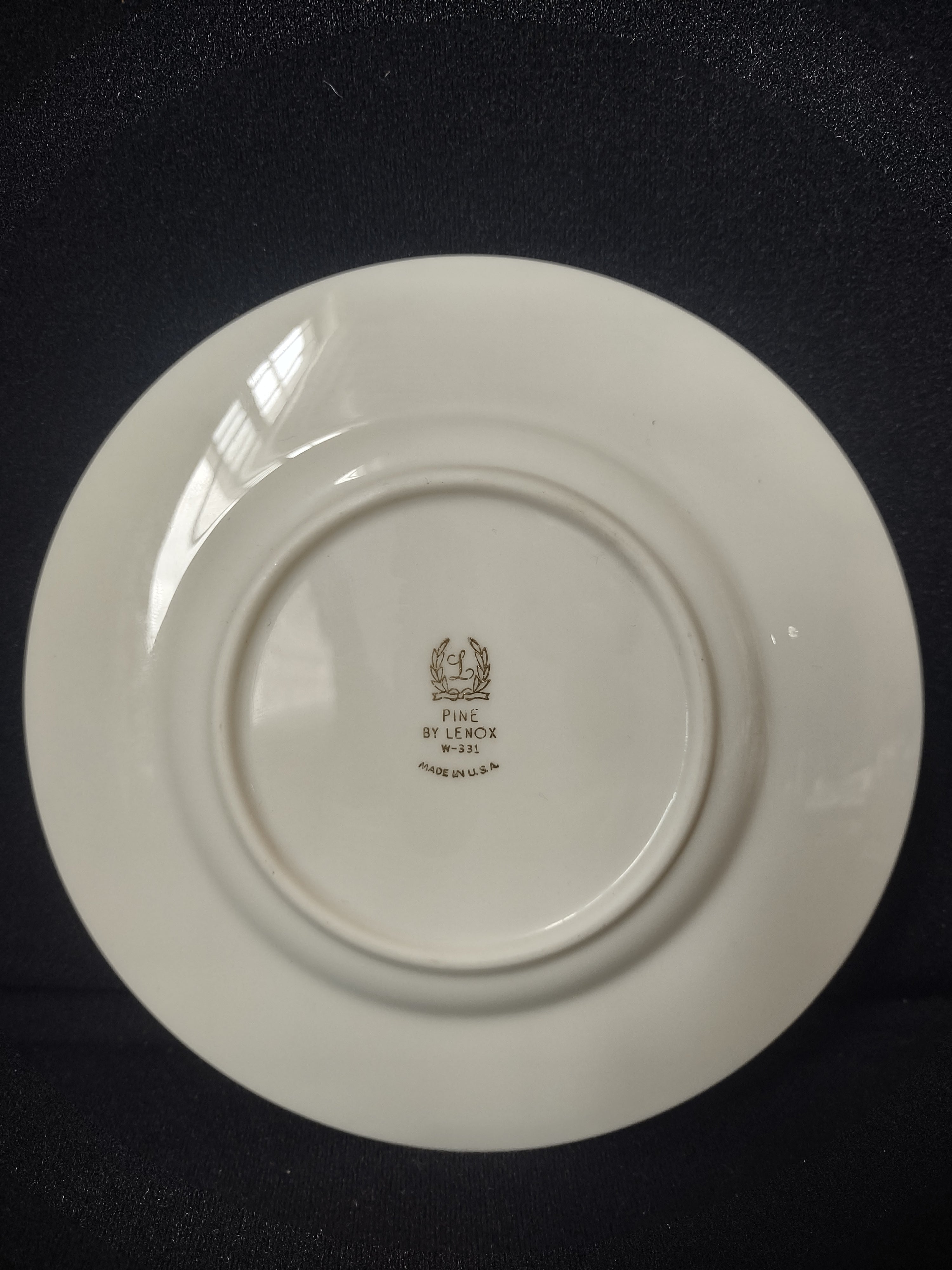 Vintage Lenox Pine W-331 Dessert or Bread Plate 6-1/4" (lot 1866)