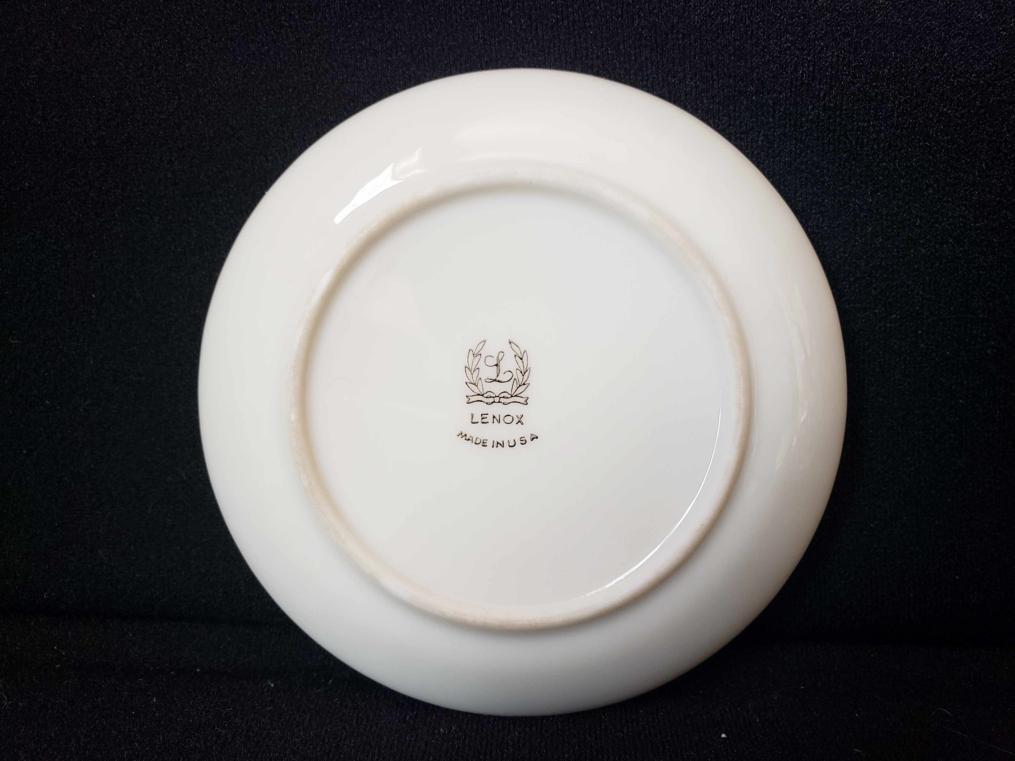 Vintage Lenox Coaster Gold Trim 4" (lot 1945)