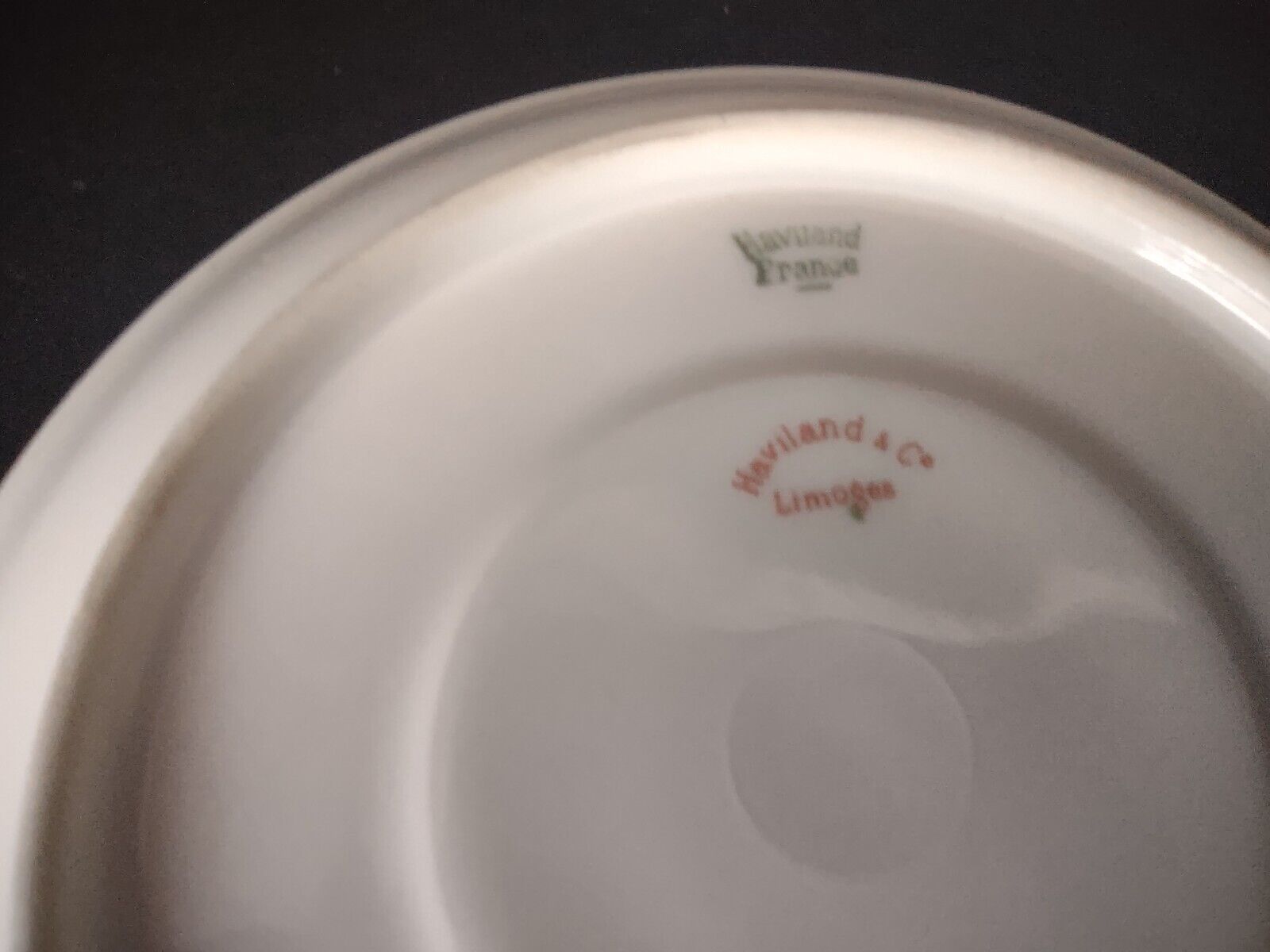 Haviland Limoges 7 x Saucer 5-1/2" Four Leaf Flower Green Red (lot 529)