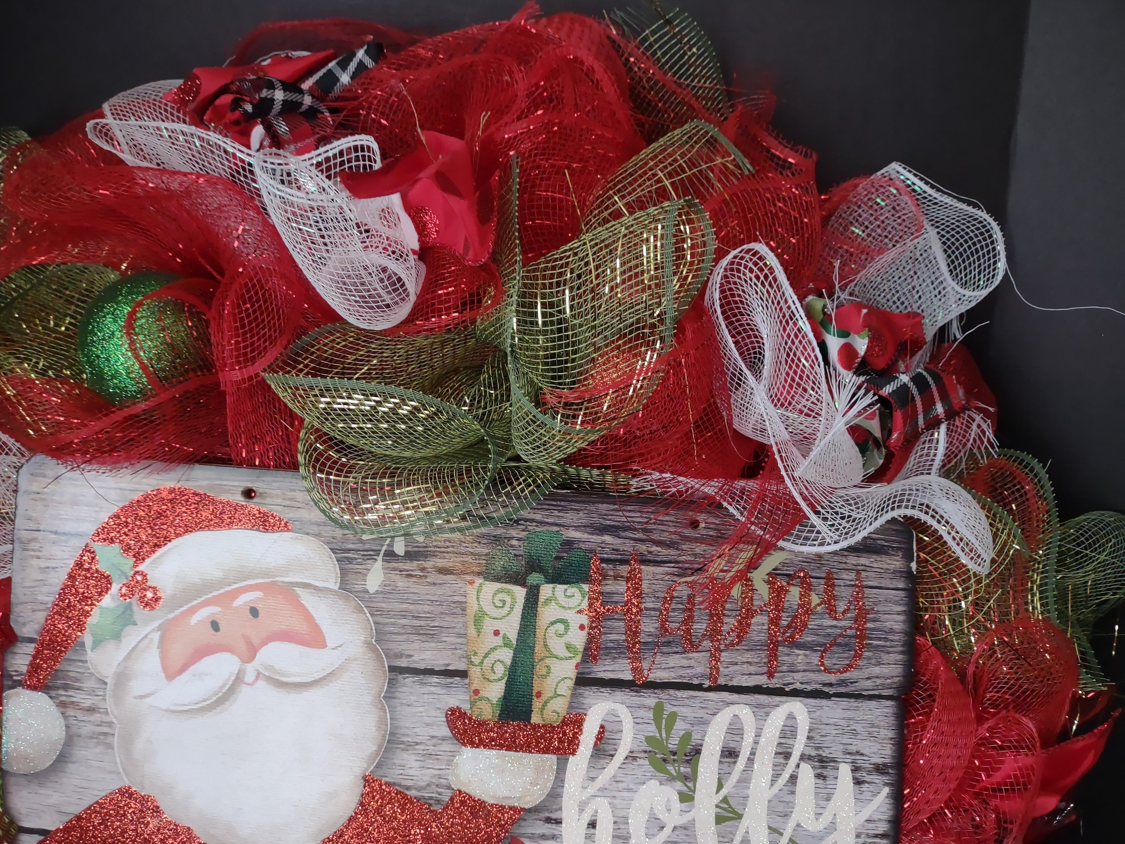 Christmas Happy Holly Days Mesh Ribbon Wreath Handmade 22" (lot 1399)