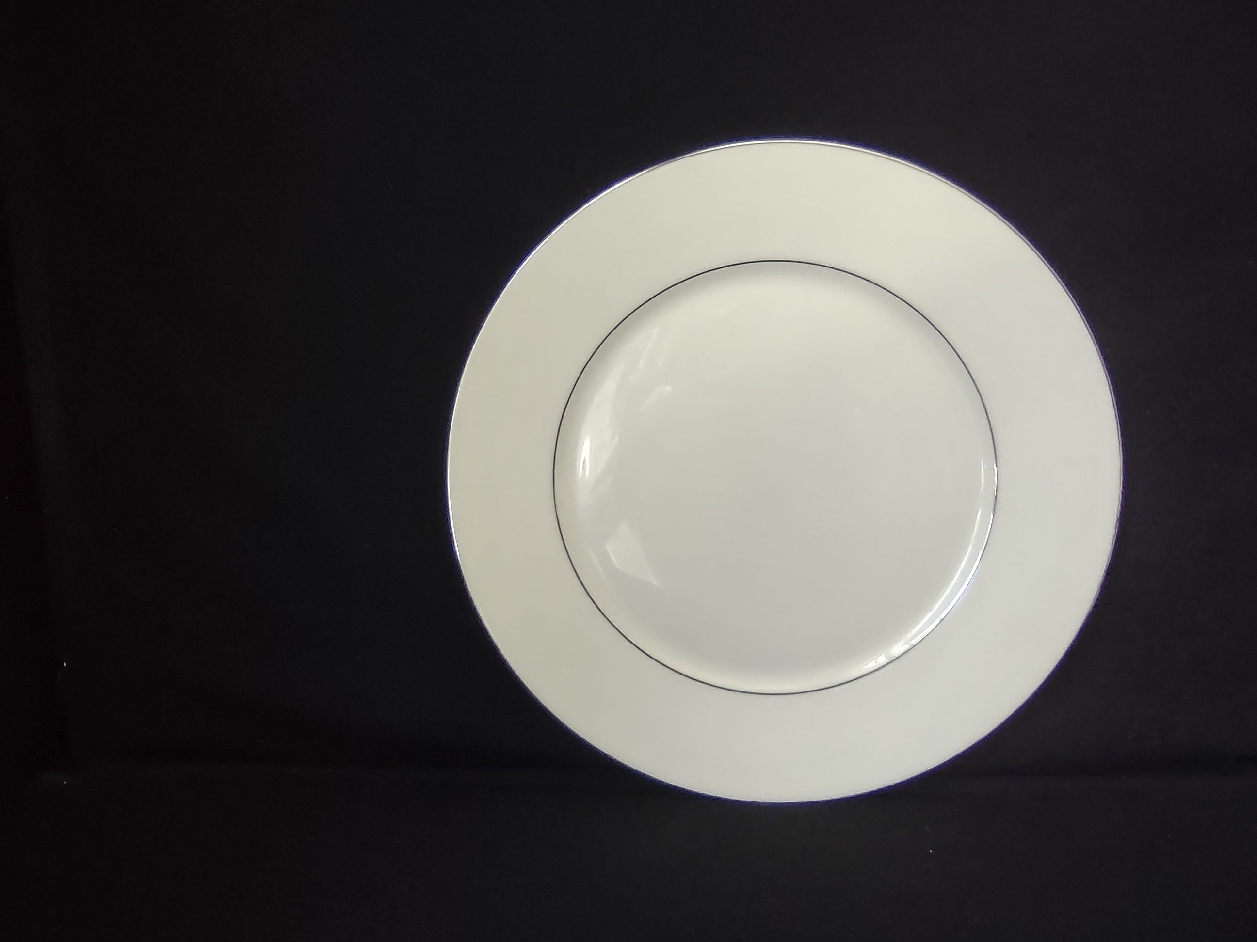 Vintage Lenox Maywood Dinner Plate 10-3/4" (lot 1887)