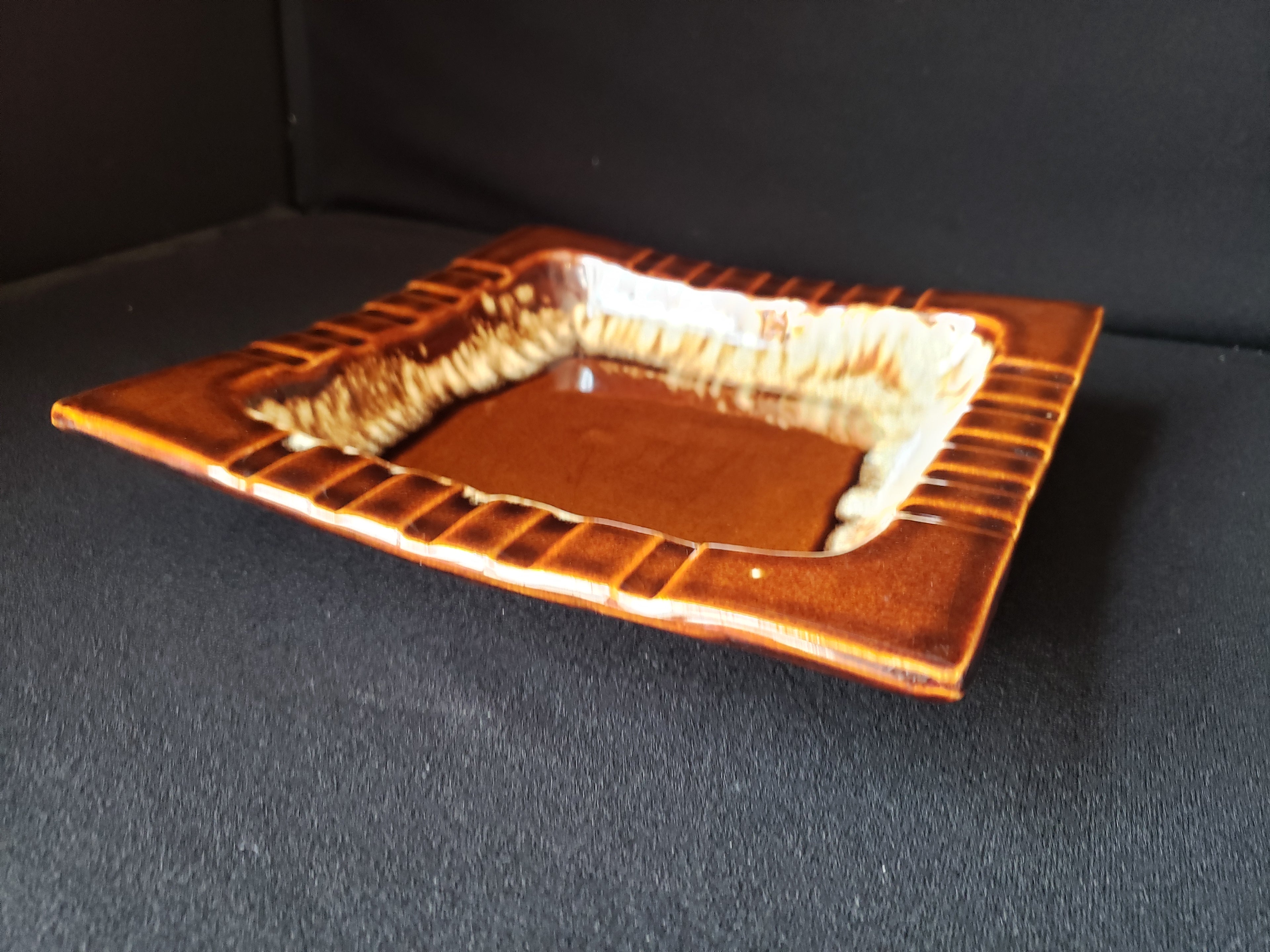 Pfaltzgraff USA Brown Drip Glaze Vintage Cigar Ashtray 8" Square (lot 2147d)