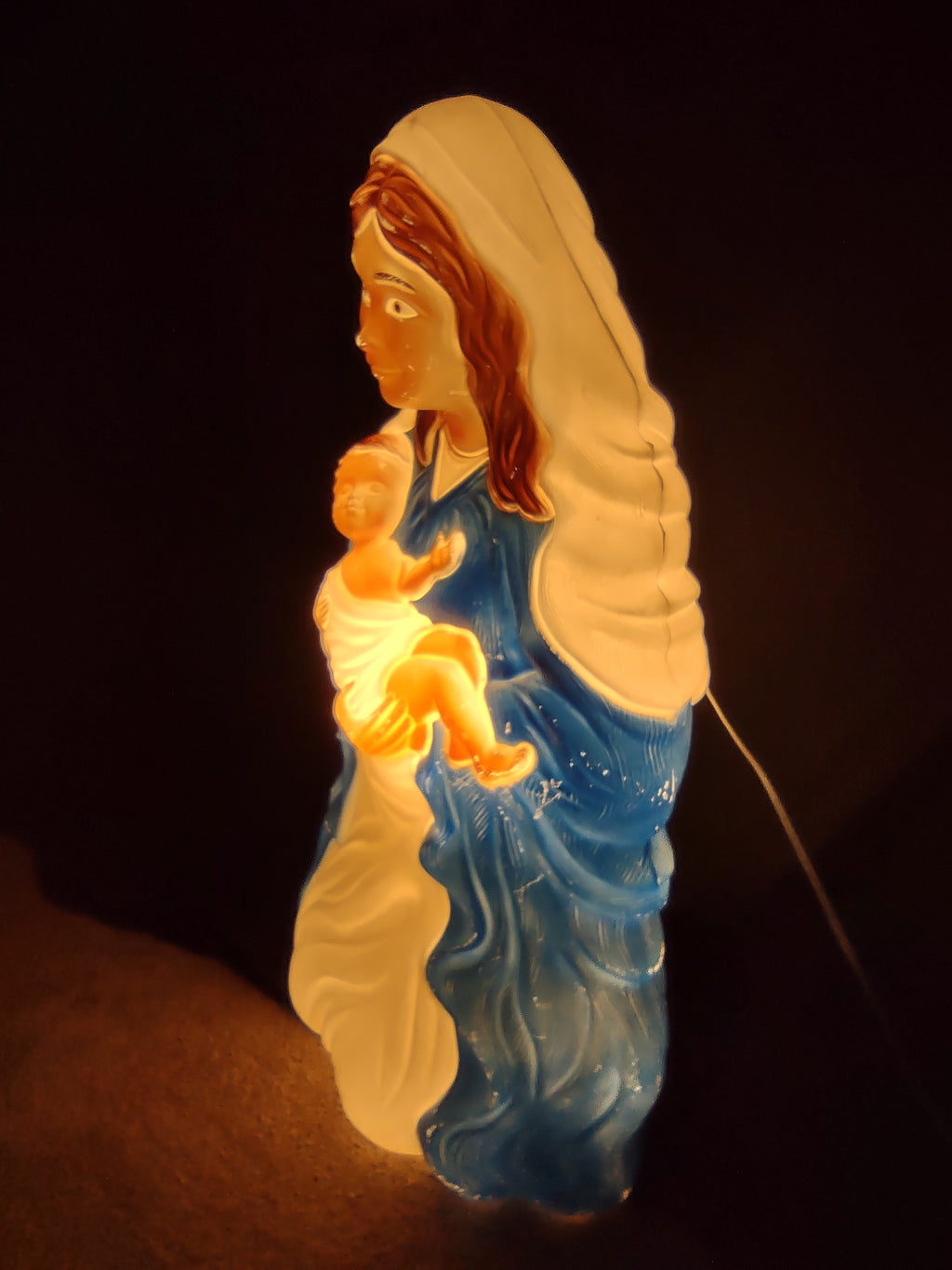 Vintage Christmas Nativity Mary Blow Mold Light Up 28"(lot 1311)