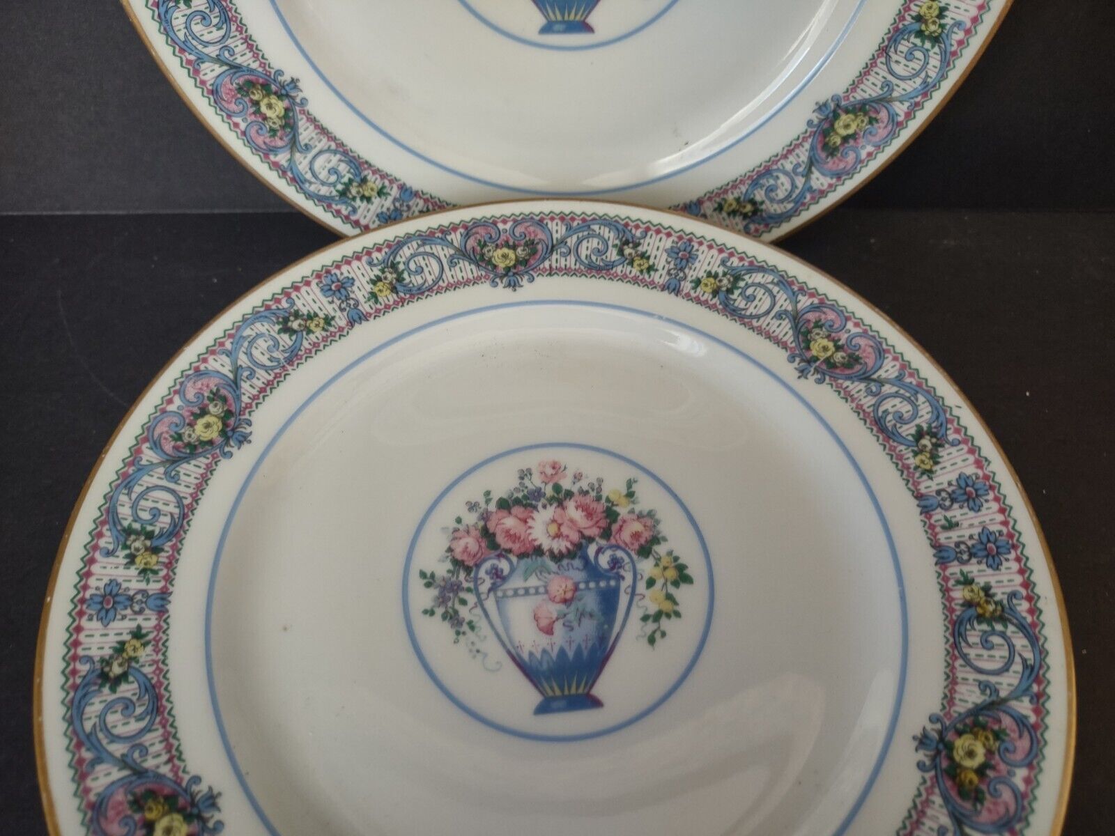 Set of 4 Limoges France Dessert Salad Blue Floral Plate 7-3/4" (lot 439)