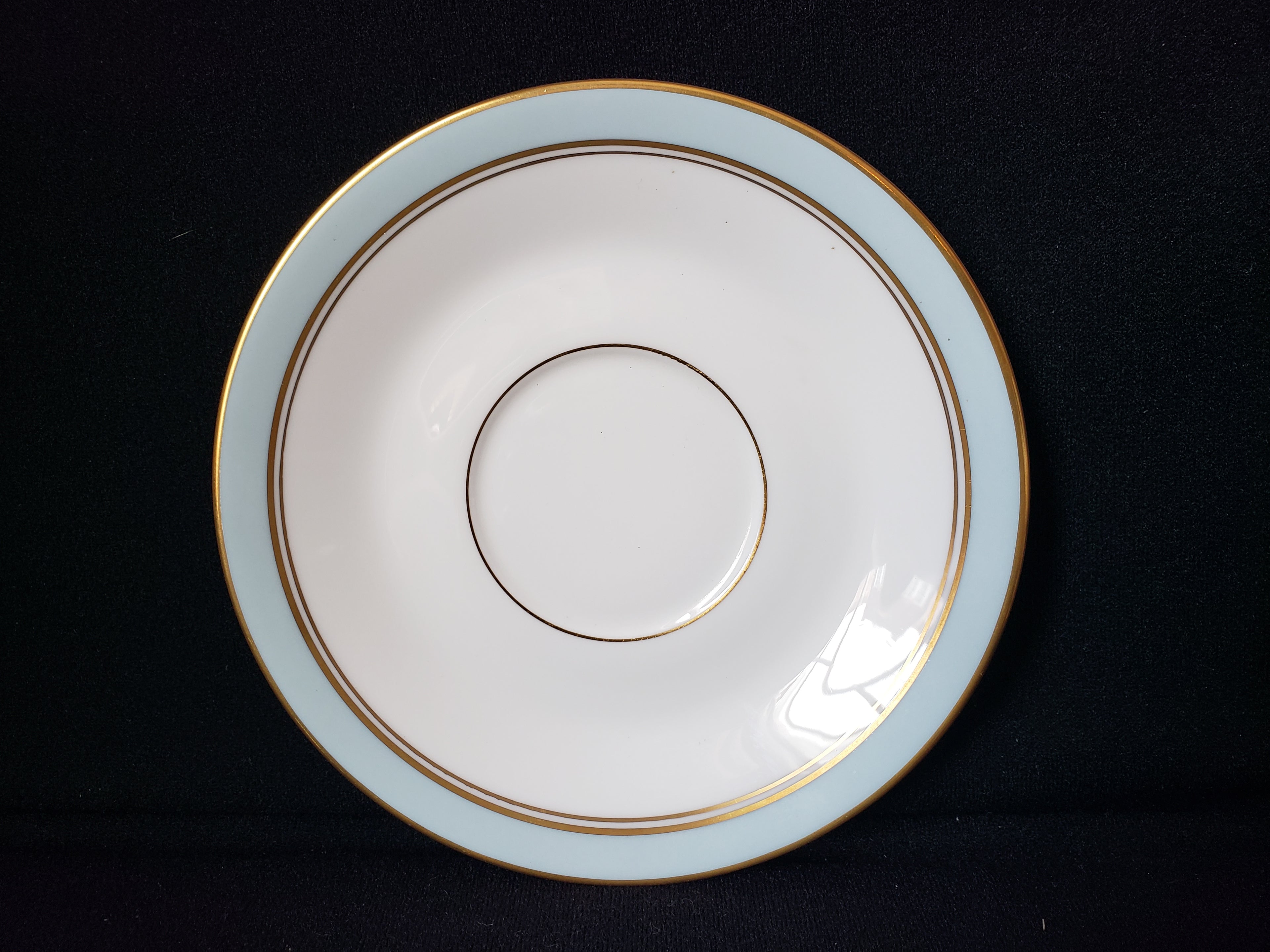 Vintage Royal Worcester Howard Saucer ONLY 5-3/4" (lot 2105)