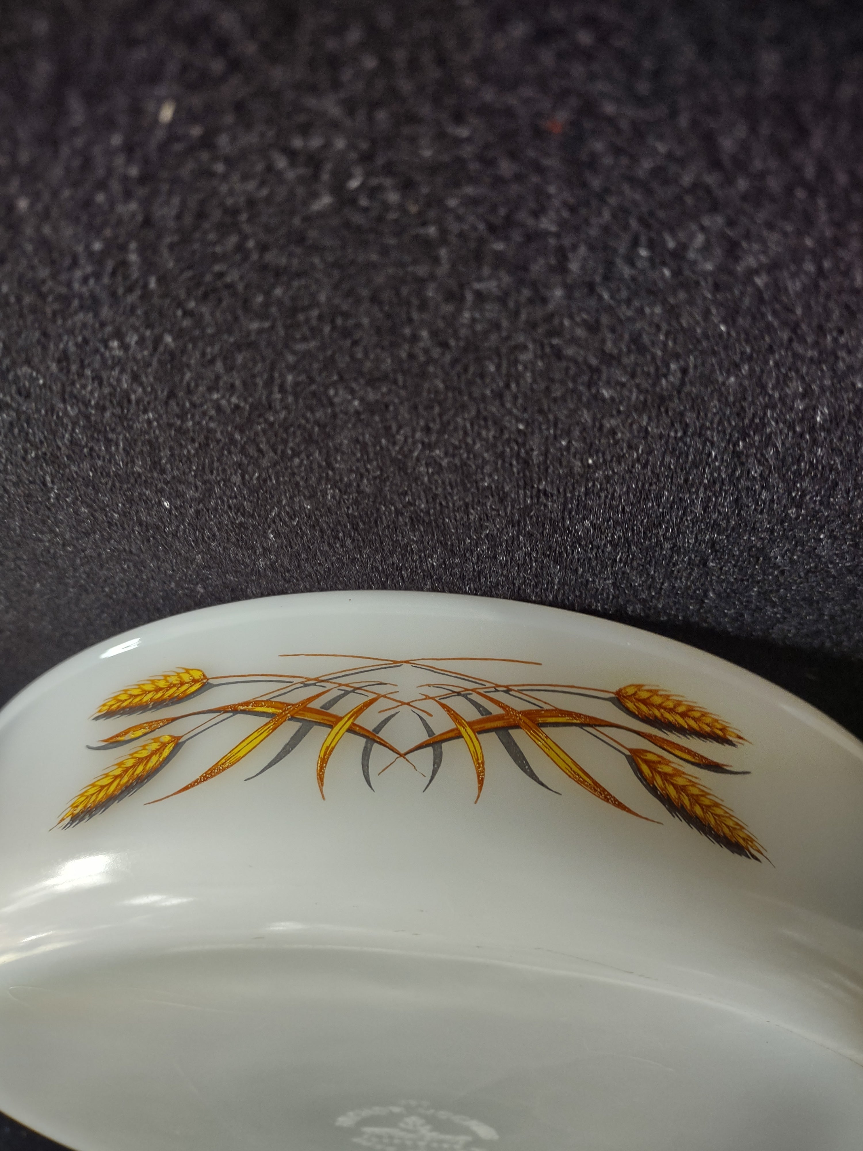 Vintage Fire King 8" Round Casserole White Milk Glass Wheat Pattern (Lot 5129)