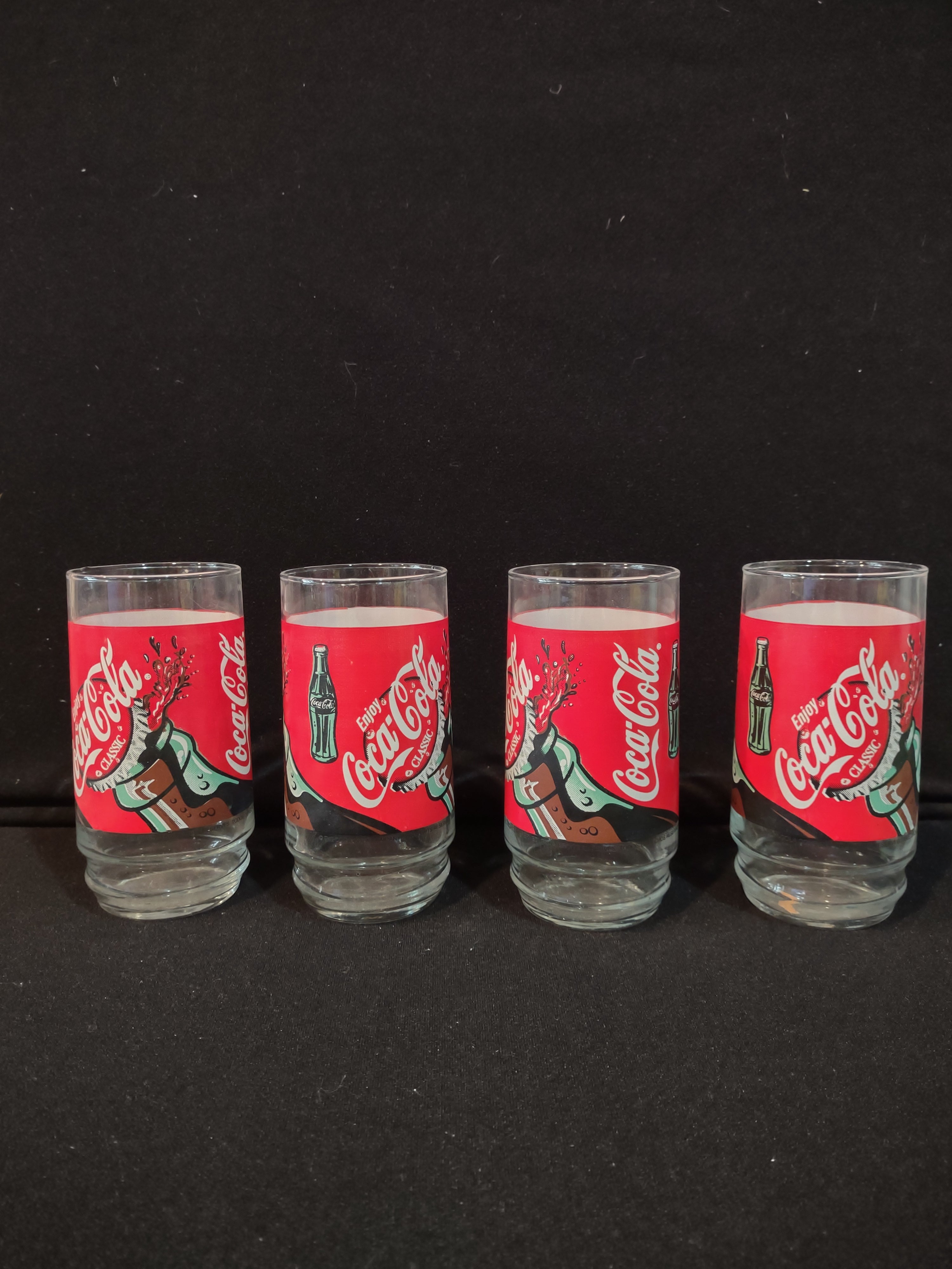 Vintage Enjoy Classic Coca-Cola Drinking Glass x 4 Red Design (lot 5413)